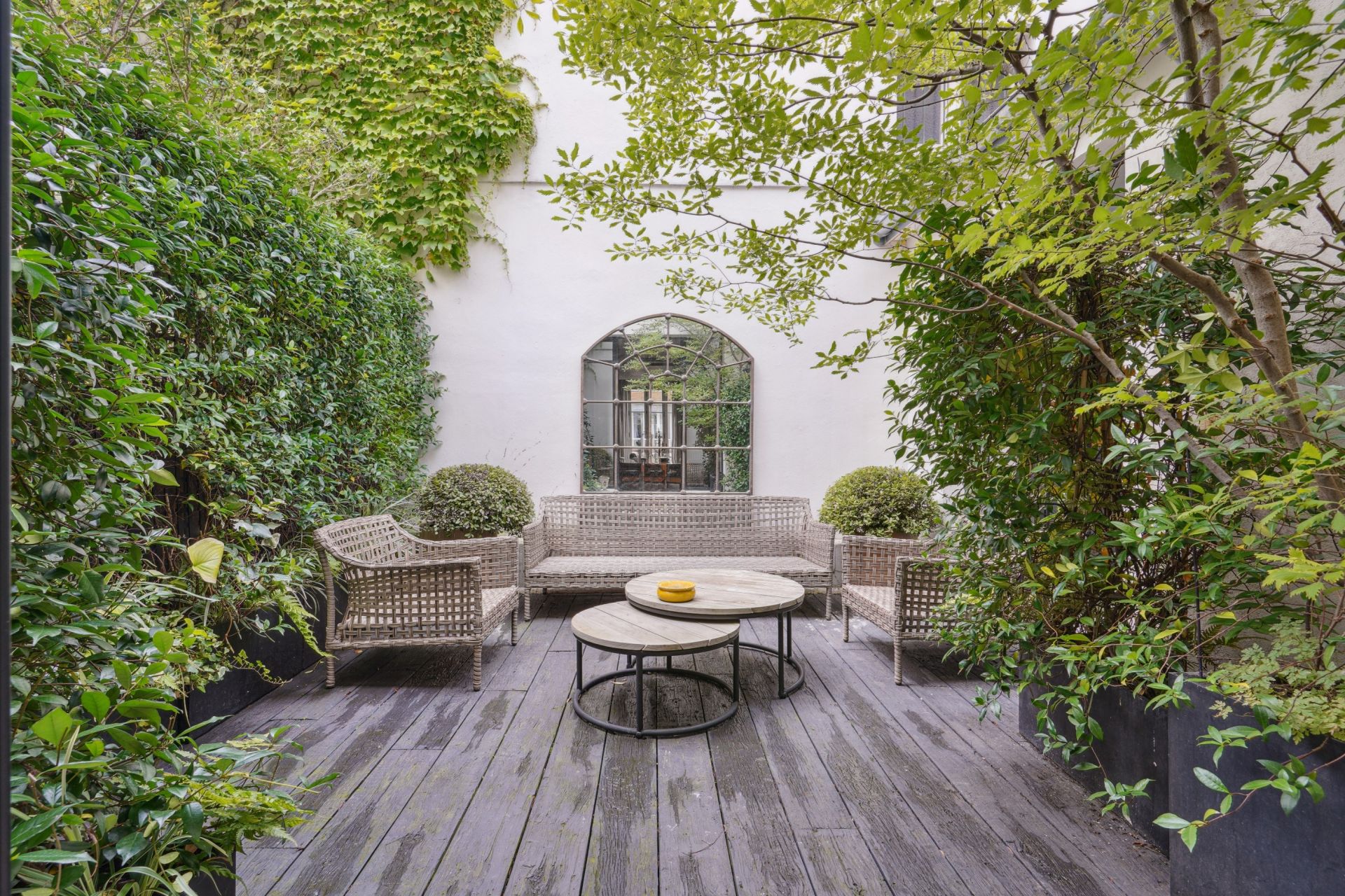 luxury house 6 Rooms for sale on NEUILLY SUR SEINE (92200)