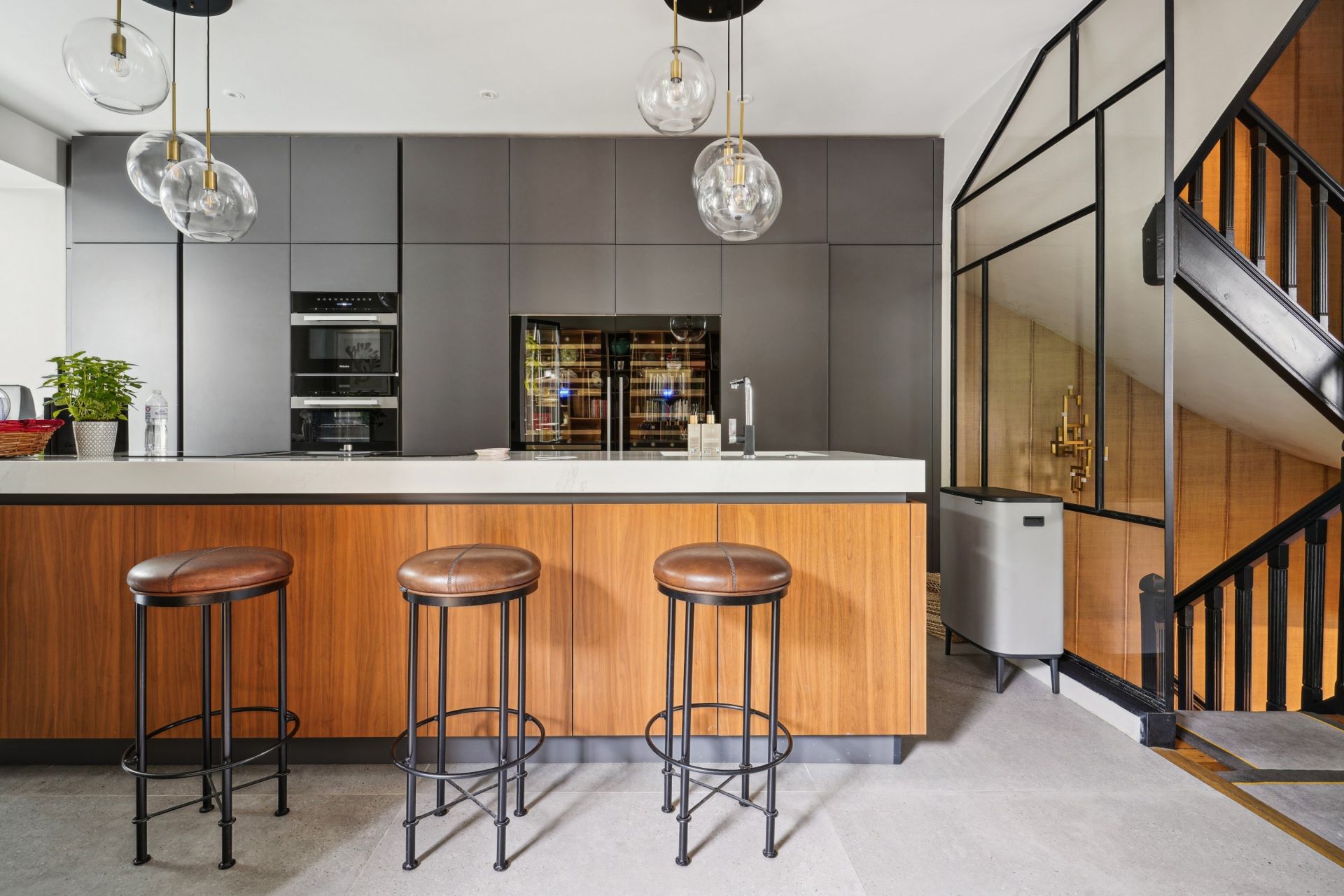 luxury house 6 Rooms for sale on NEUILLY SUR SEINE (92200)