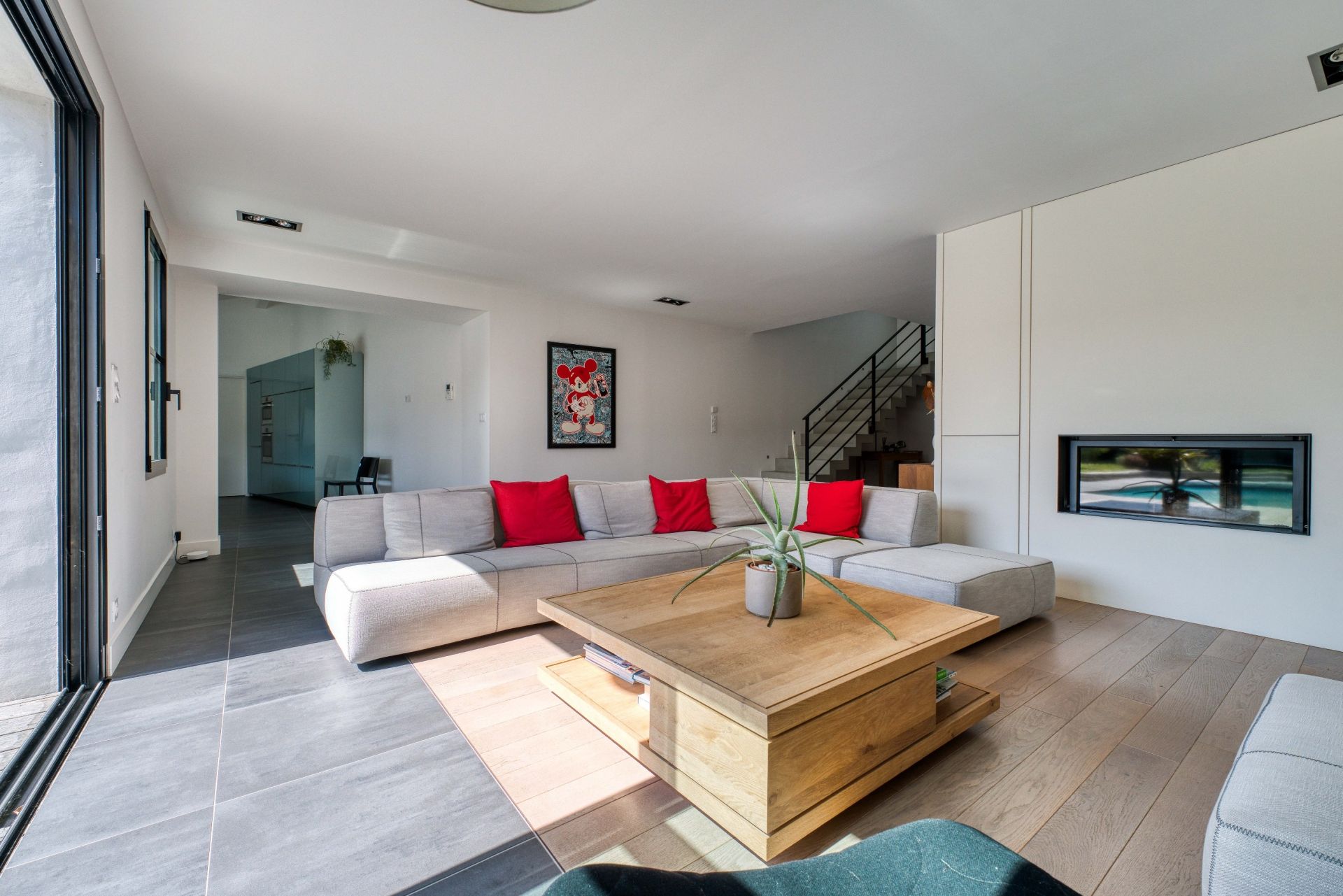 luxury house 7 Rooms for sale on LA FLOTTE (17630)