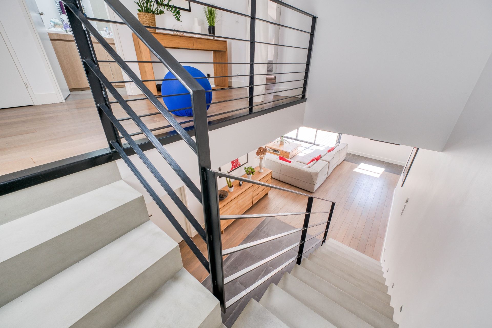 luxury house 7 Rooms for sale on LA FLOTTE (17630)