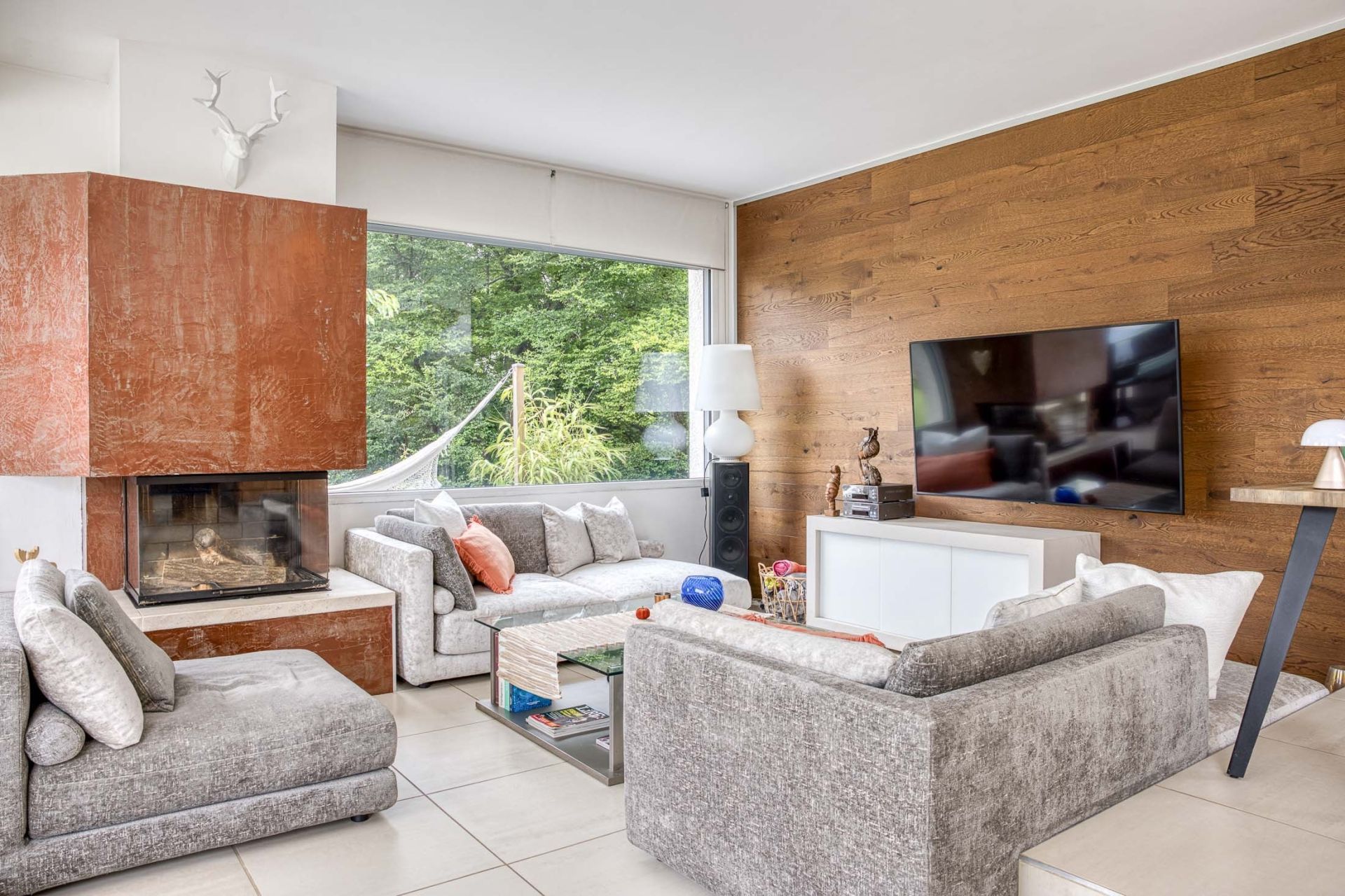 luxury house 6 Rooms for sale on AIX LES BAINS (73100)