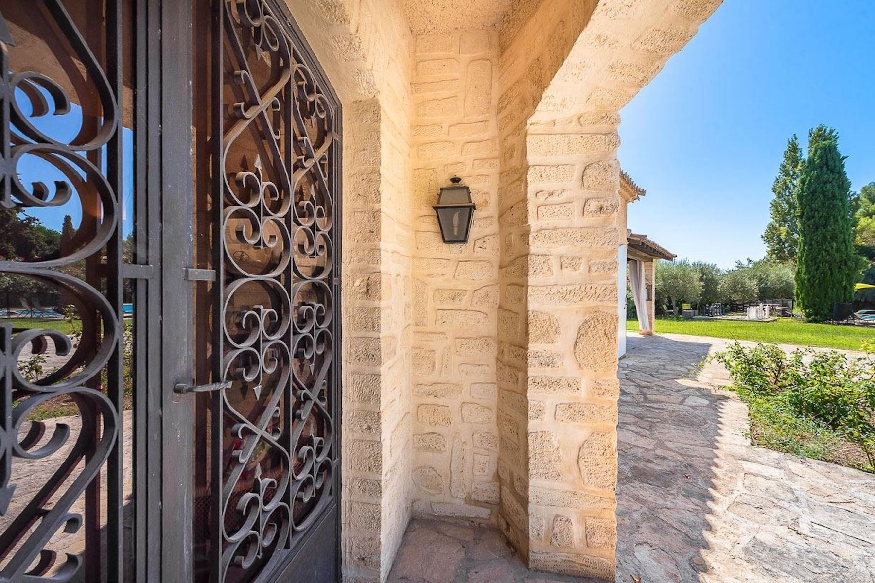 maison de luxe 10 Pièces en vente sur ST JEAN DE VEDAS (34430)