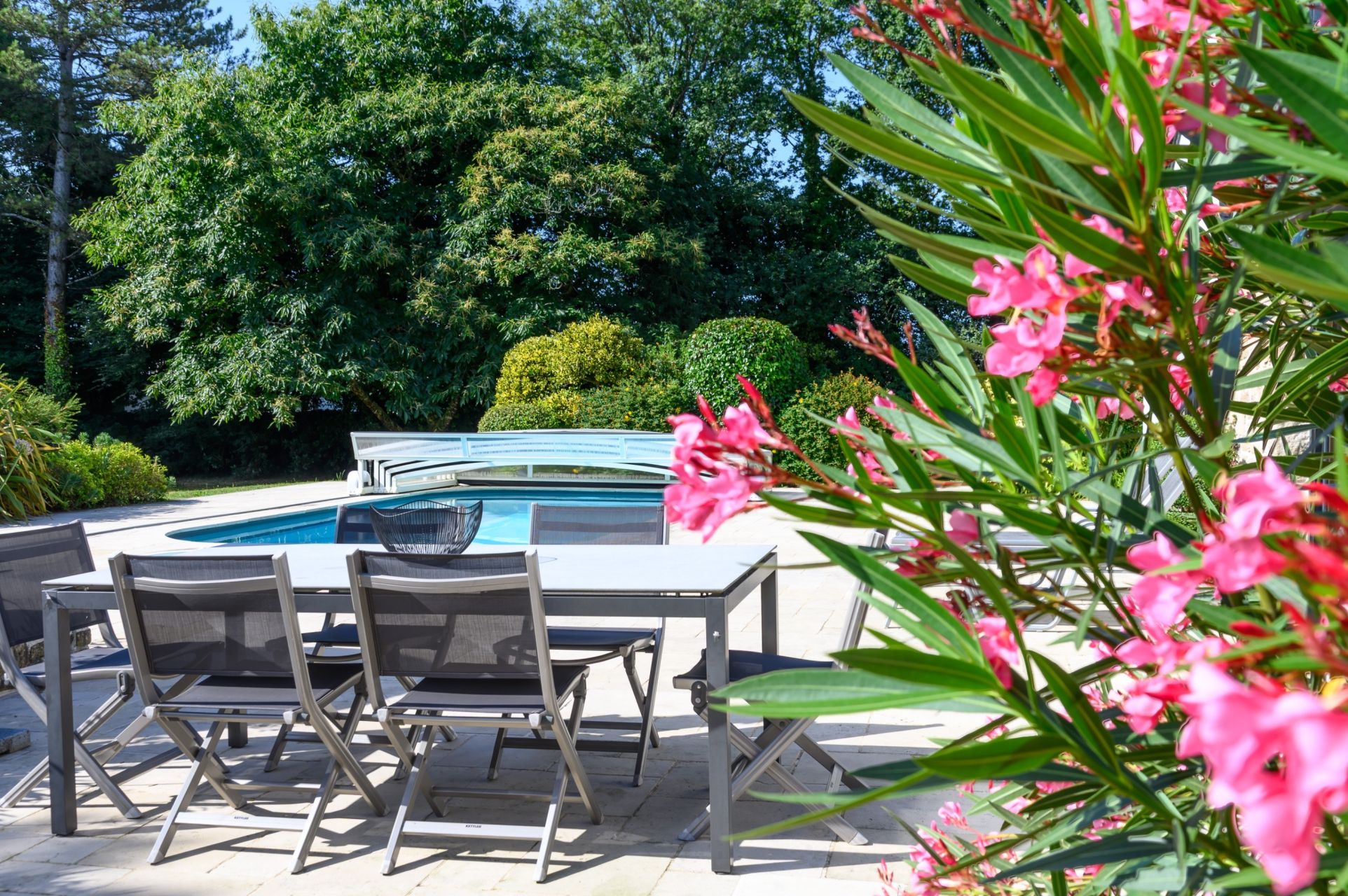 luxury house 6 Rooms for sale on VANNES (56000)