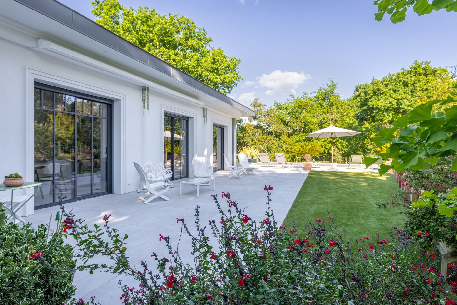 luxury house 7 Rooms for sale on ARCACHON (33120)