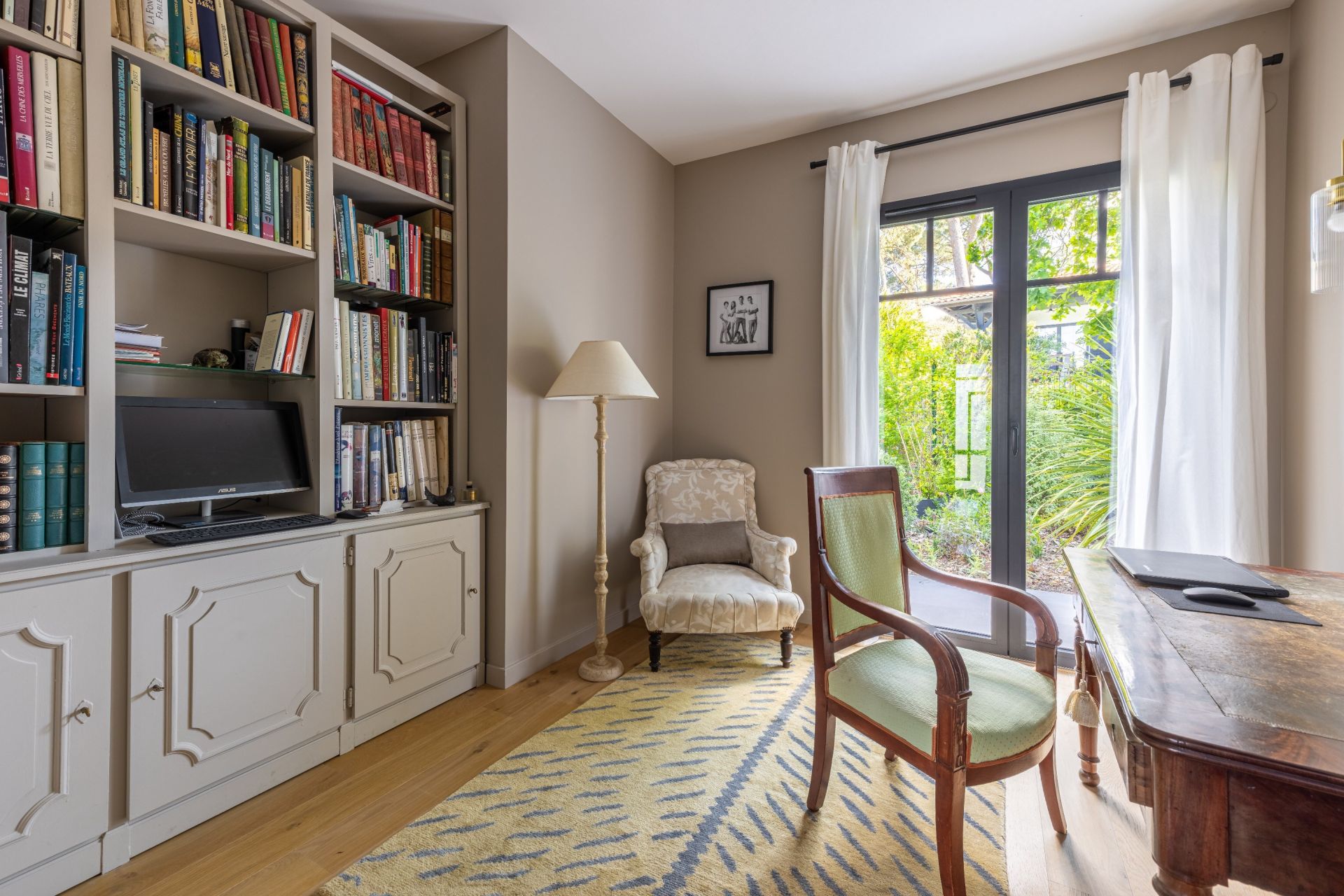 luxury house 7 Rooms for sale on ARCACHON (33120)