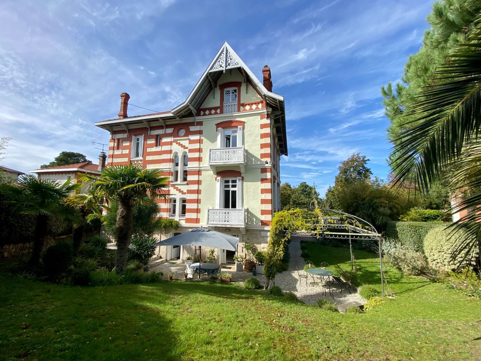 maison de luxe 10 Pièces en vente sur ARCACHON (33120)
