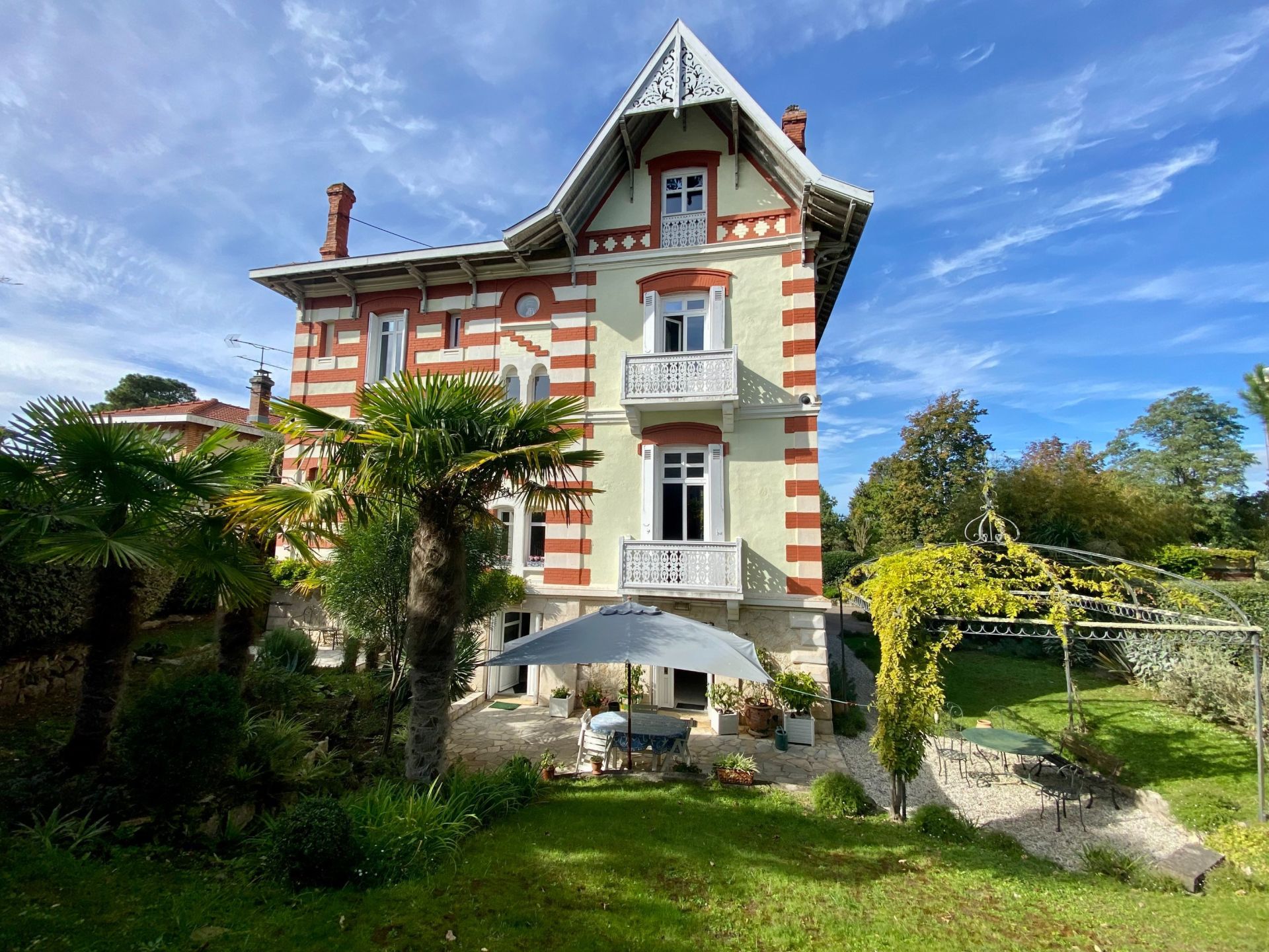 maison de luxe 10 Pièces en vente sur ARCACHON (33120)