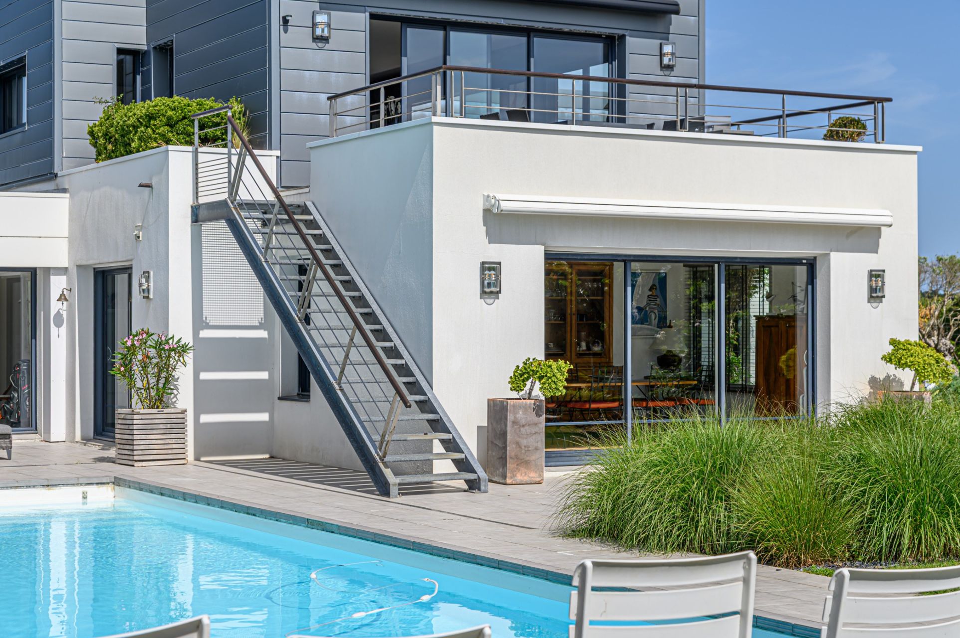 luxury house 10 Rooms for sale on PENMARCH (29760)