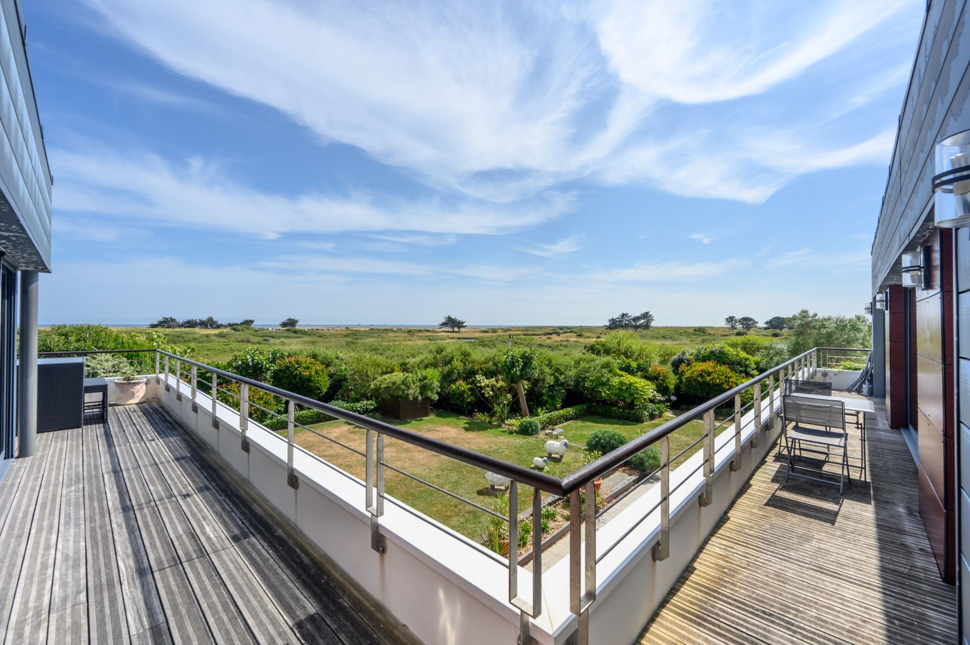 luxury house 10 Rooms for sale on PENMARCH (29760)