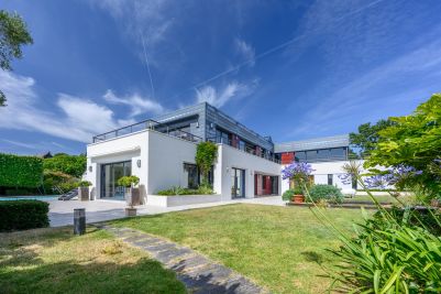 Sale Luxury house Penmarch 10 Rooms 383 m²
