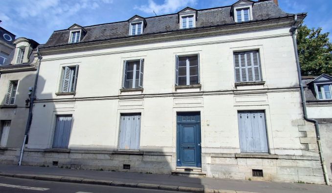Vente Maison de luxe Tours 7 Pièces 214 m²