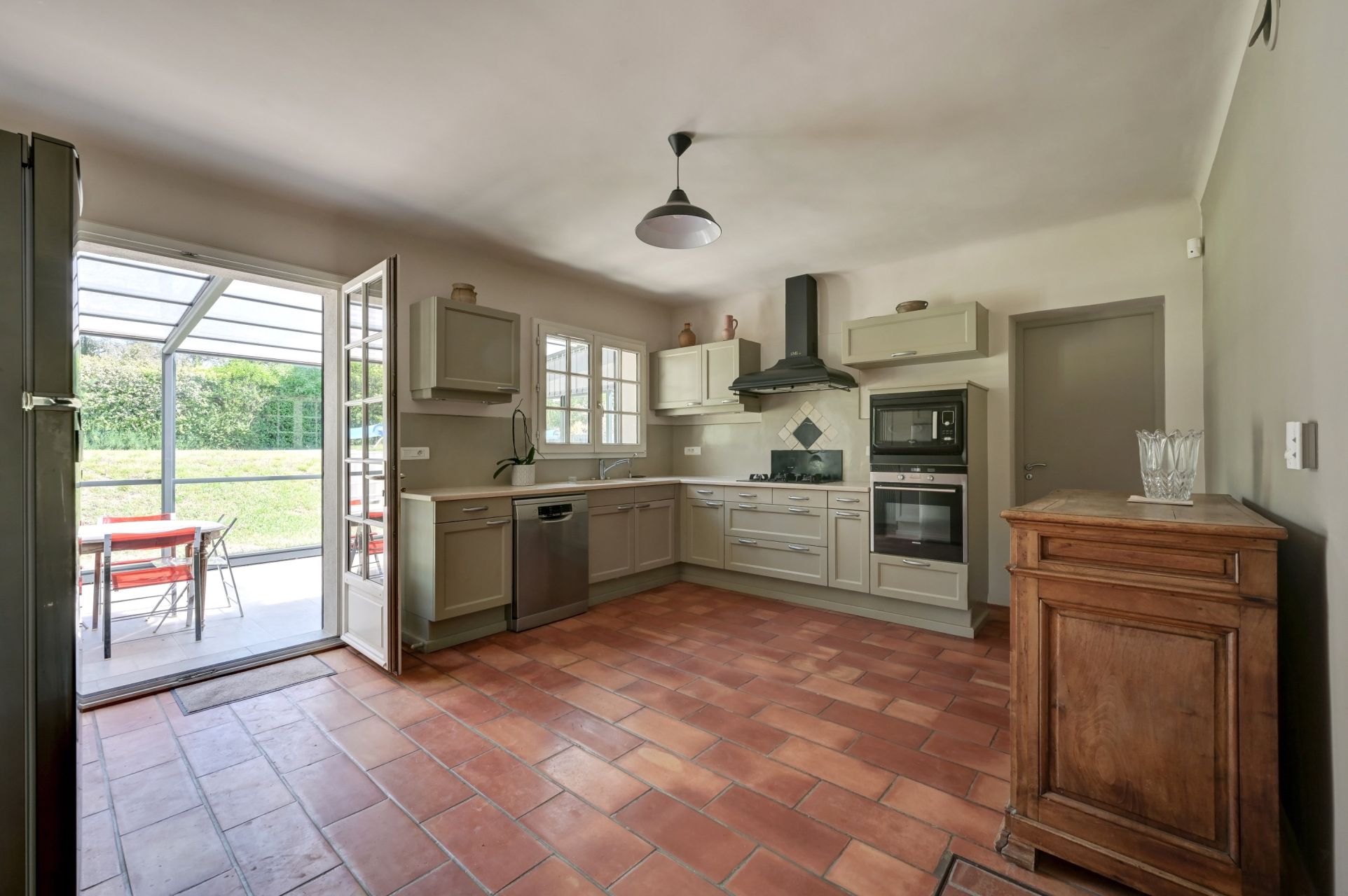 luxury house 4 Rooms for sale on AIX EN PROVENCE (13100)