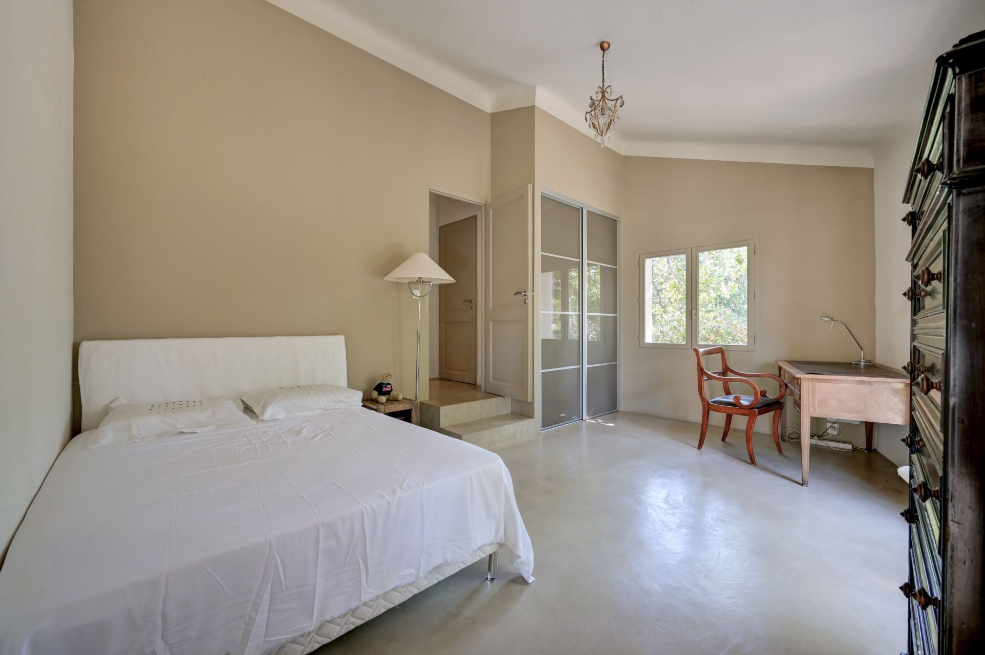 luxury house 4 Rooms for sale on AIX EN PROVENCE (13100)