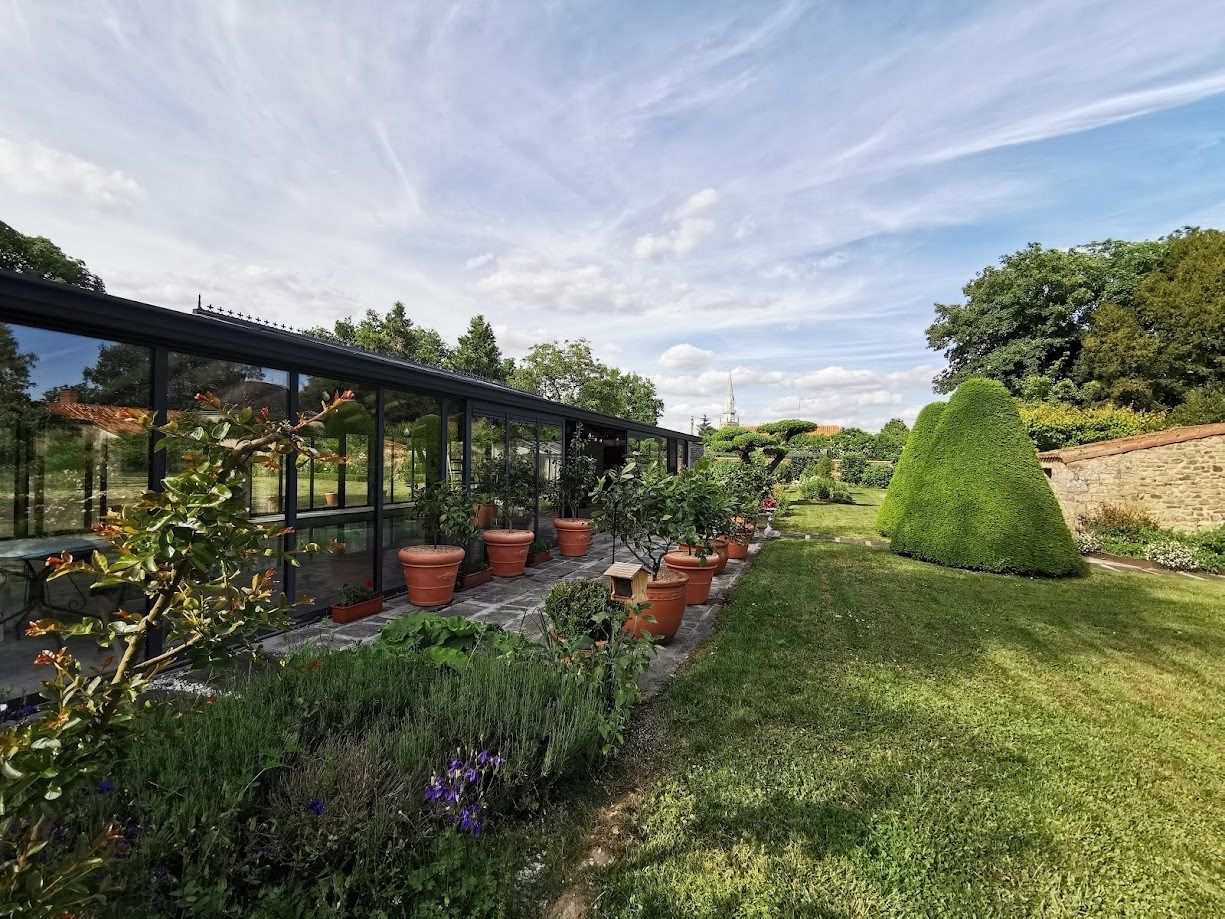 maison de maître 16 Pièces en vente sur BRESSUIRE (79300)