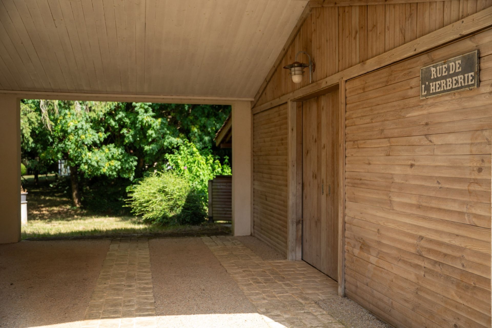 maison de luxe 7 Pièces en vente sur LAGORD (17140)