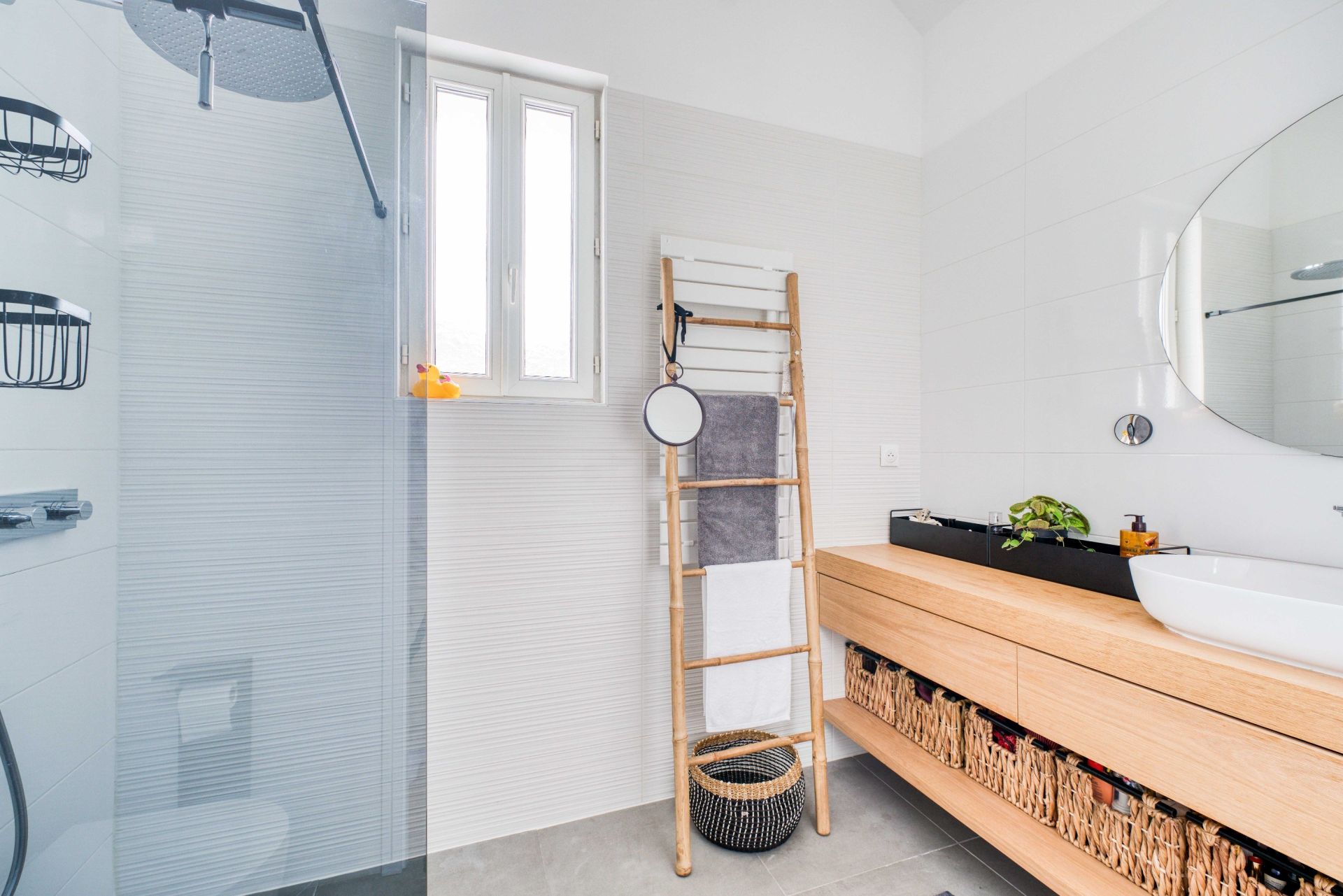 luxury house 4 Rooms for sale on CHATELAILLON PLAGE (17340)