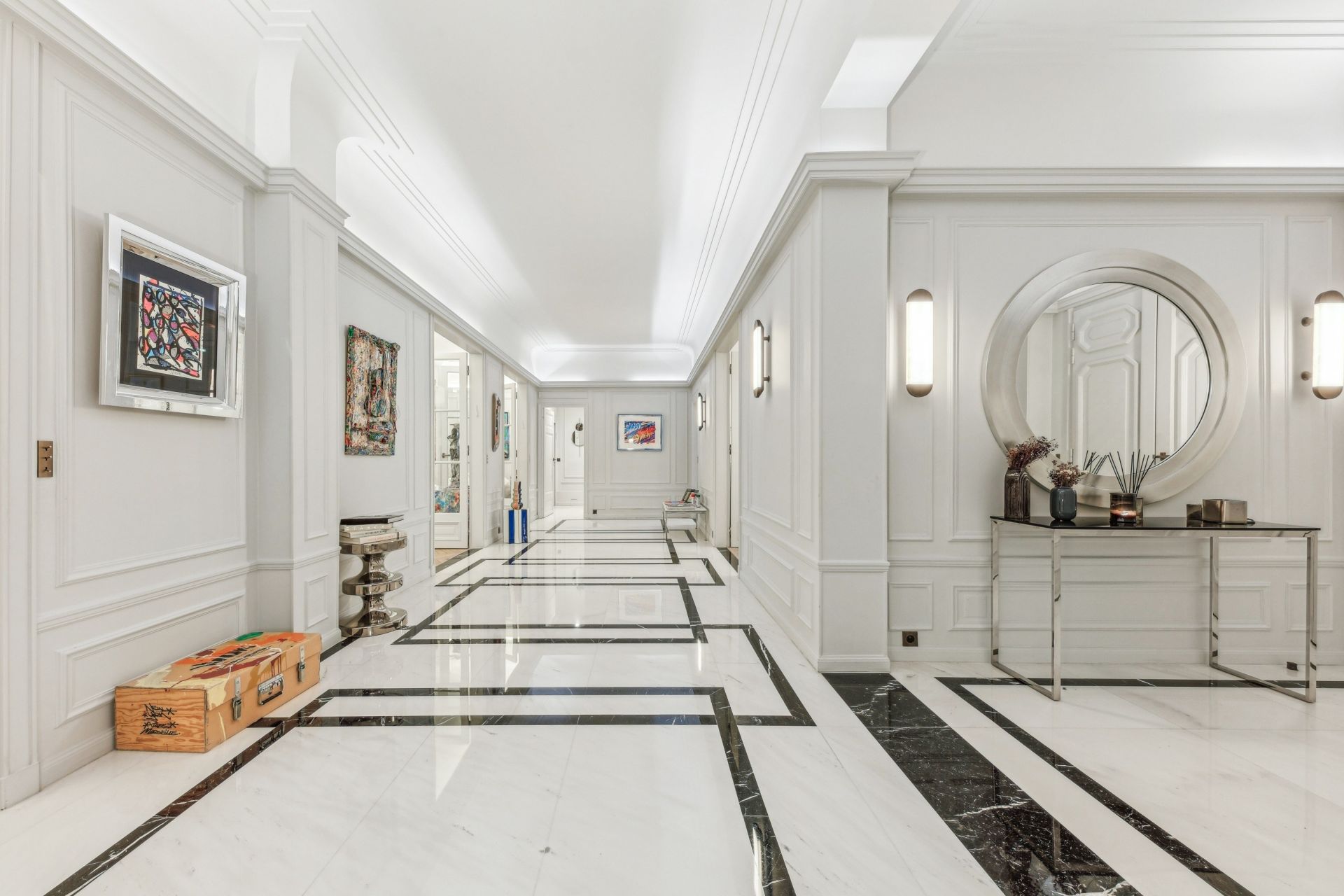 luxury apartment 7 Rooms for sale on PARIS (75016)