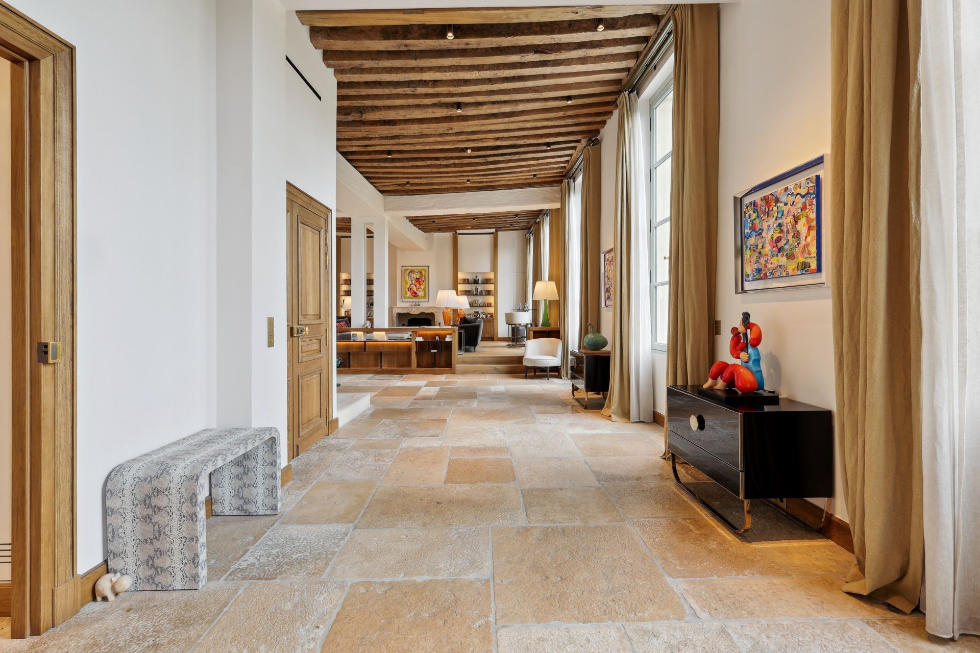 luxury apartment 5 Rooms for sale on PARIS (75005)