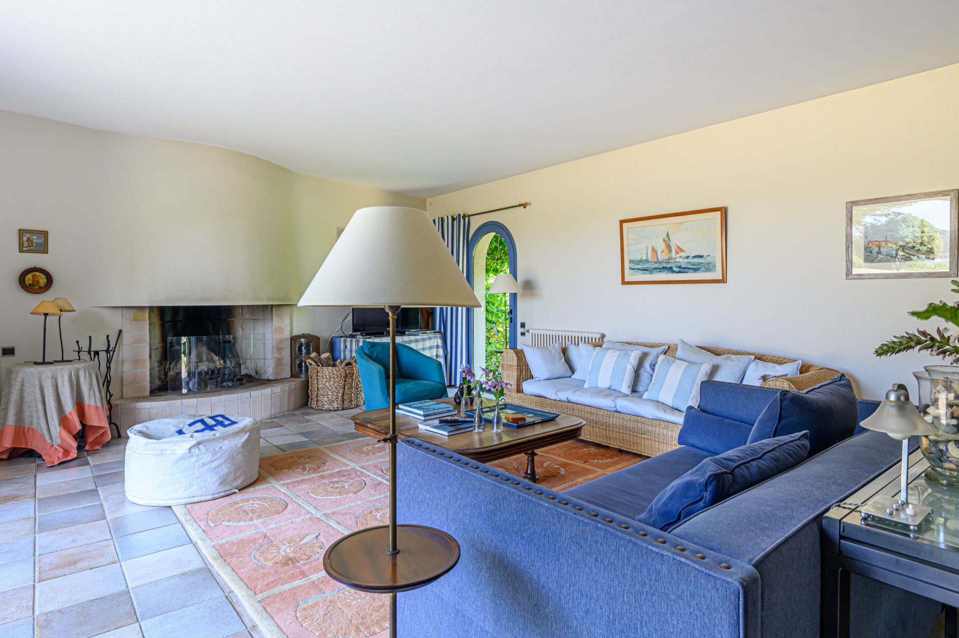 maison de luxe 12 Pièces en vente sur ARZON (56640)