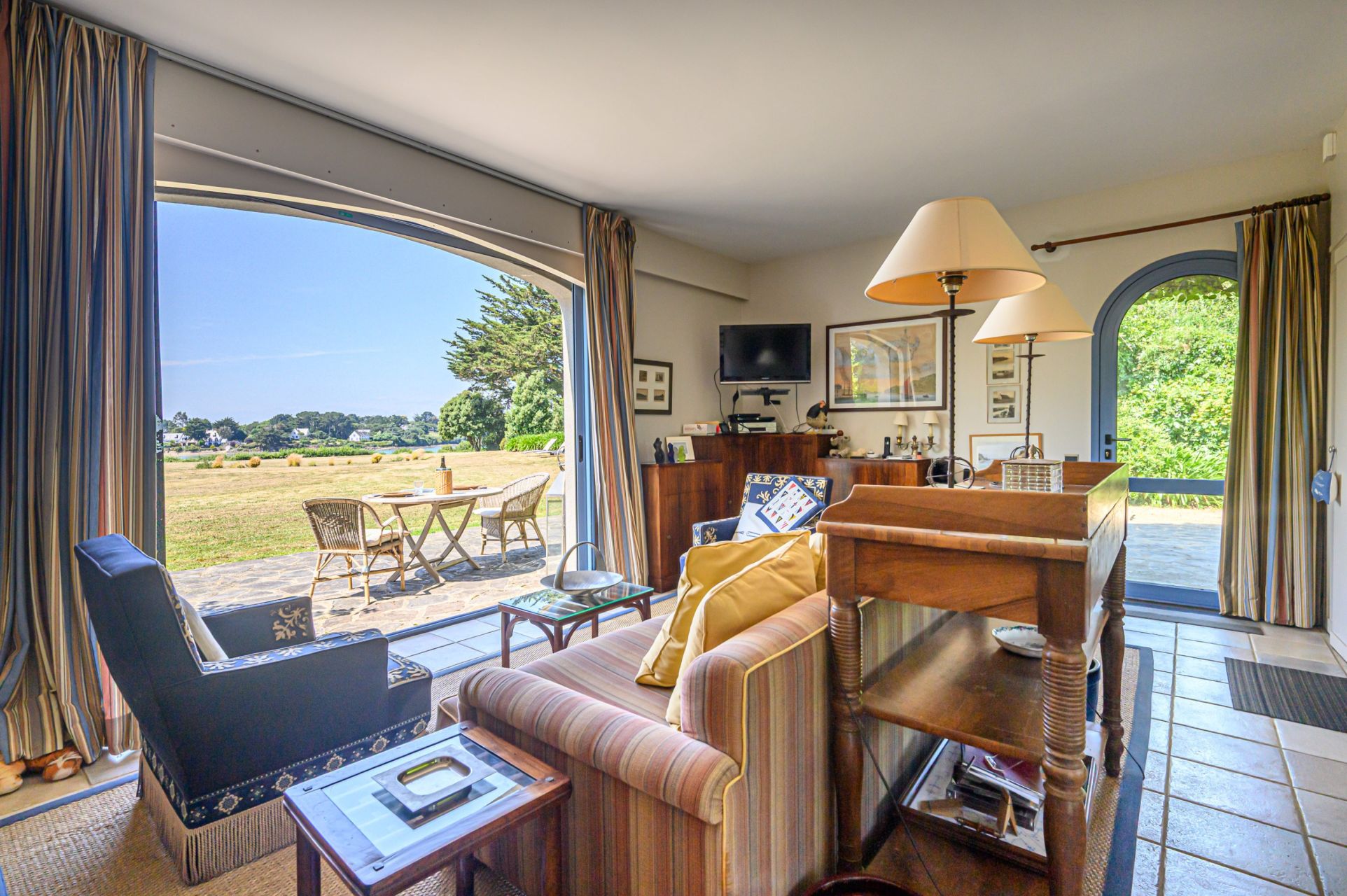 maison de luxe 12 Pièces en vente sur ARZON (56640)