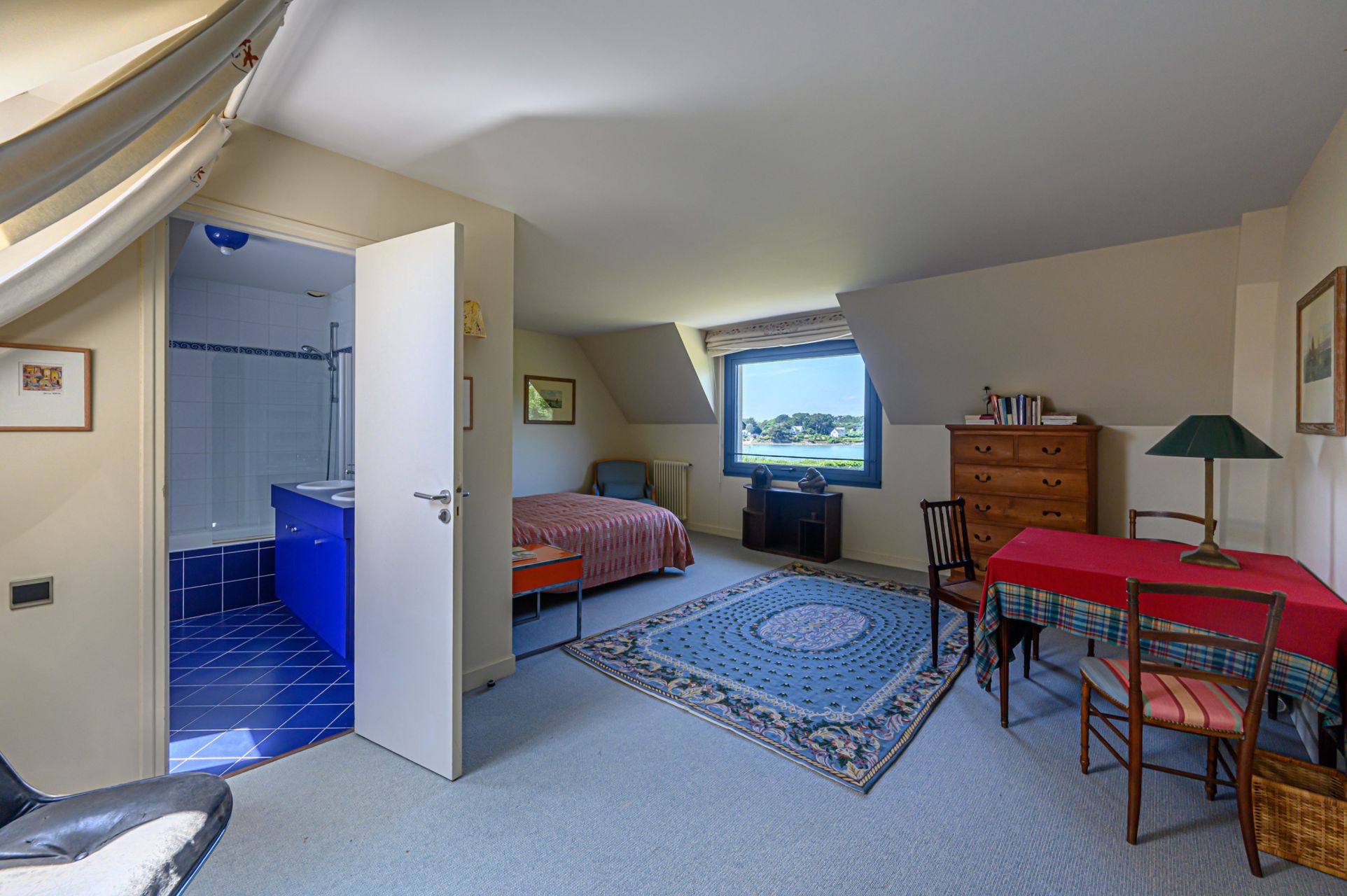 luxury house 12 Rooms for sale on ARZON (56640)