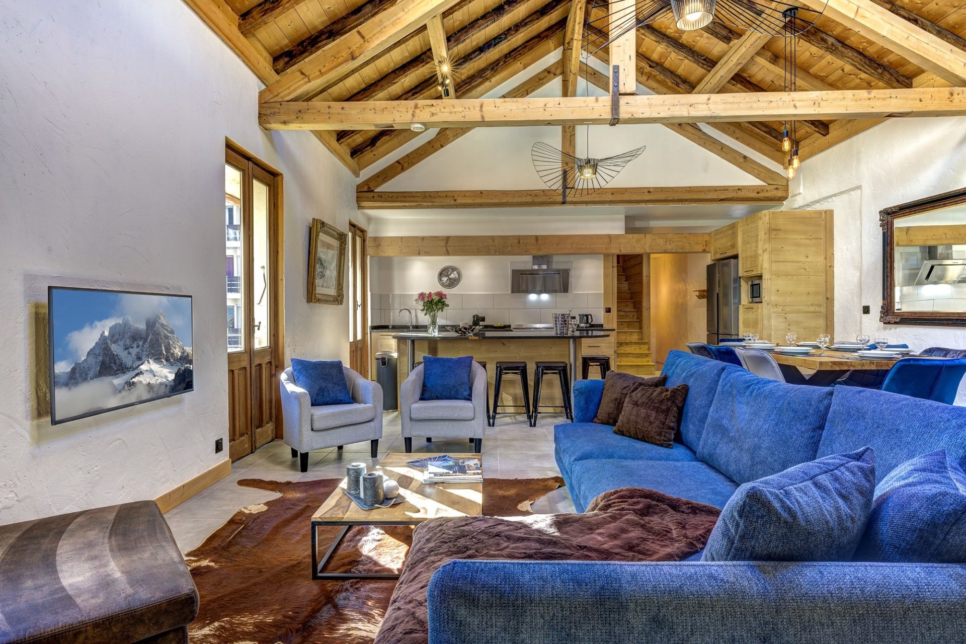 luxury chalet 22 Rooms for sale on CHAMONIX MONT BLANC (74400)