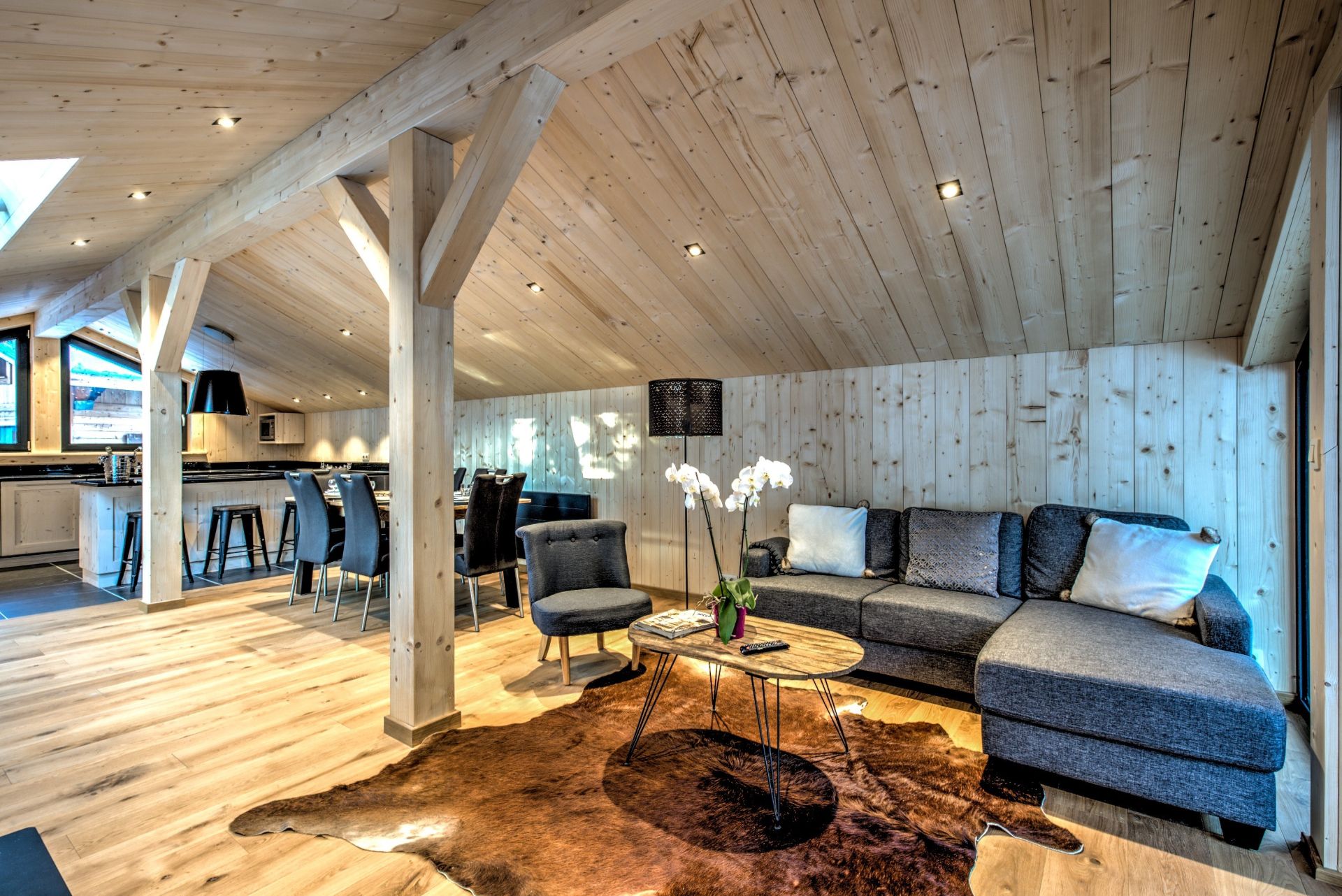 luxury chalet 22 Rooms for sale on CHAMONIX MONT BLANC (74400)