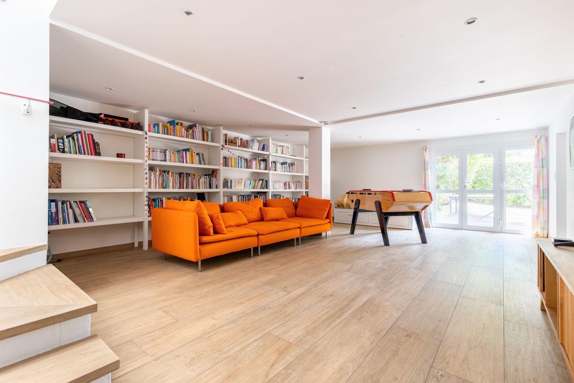 luxury house 6 Rooms for sale on ARCACHON (33120)