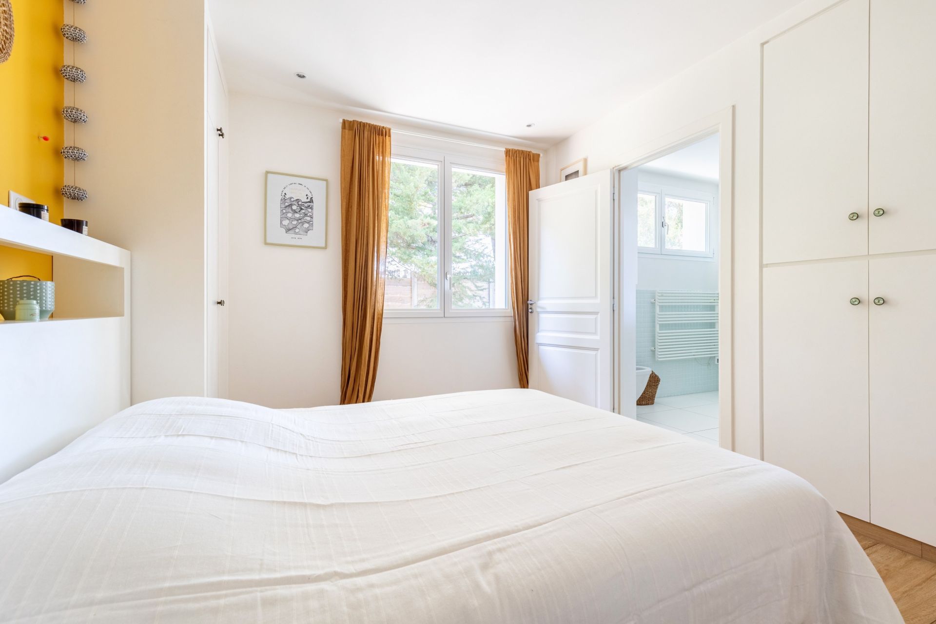 luxury house 6 Rooms for sale on ARCACHON (33120)