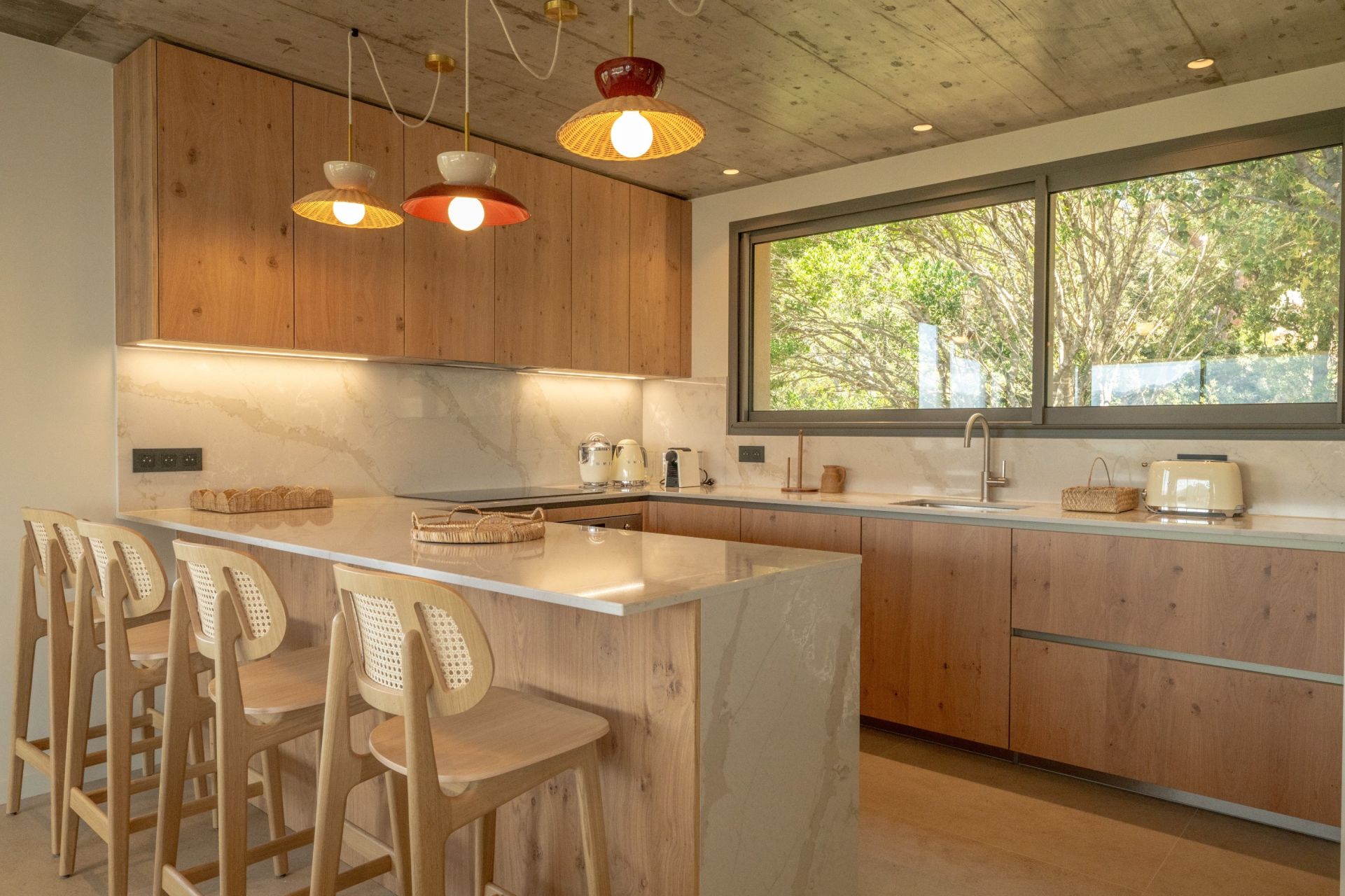 villa de luxe 6 Pièces en location saisonnière sur PORTO VECCHIO (20137)