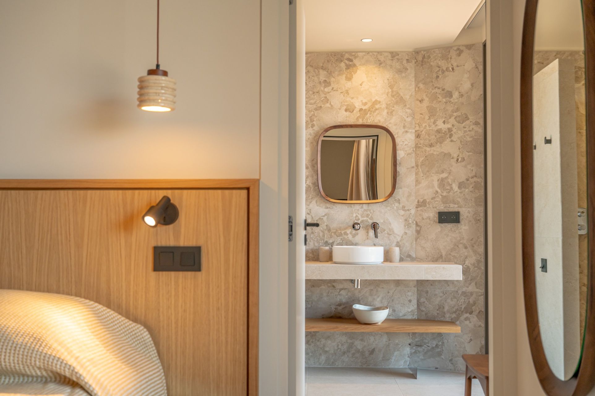 villa de luxe 6 Pièces en location saisonnière sur PORTO VECCHIO (20137)
