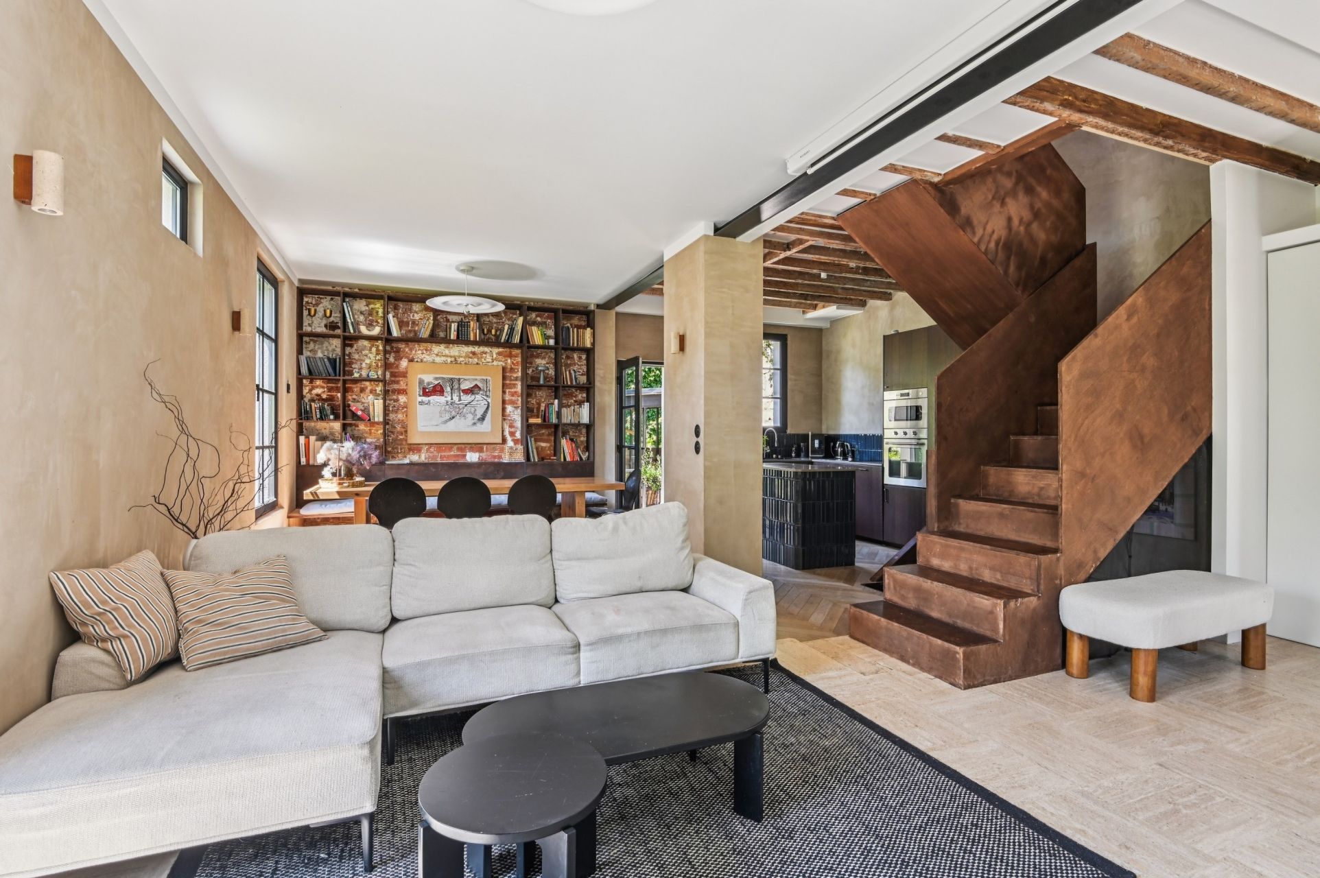 luxury house 6 Rooms for sale on COLOMBES (92700)