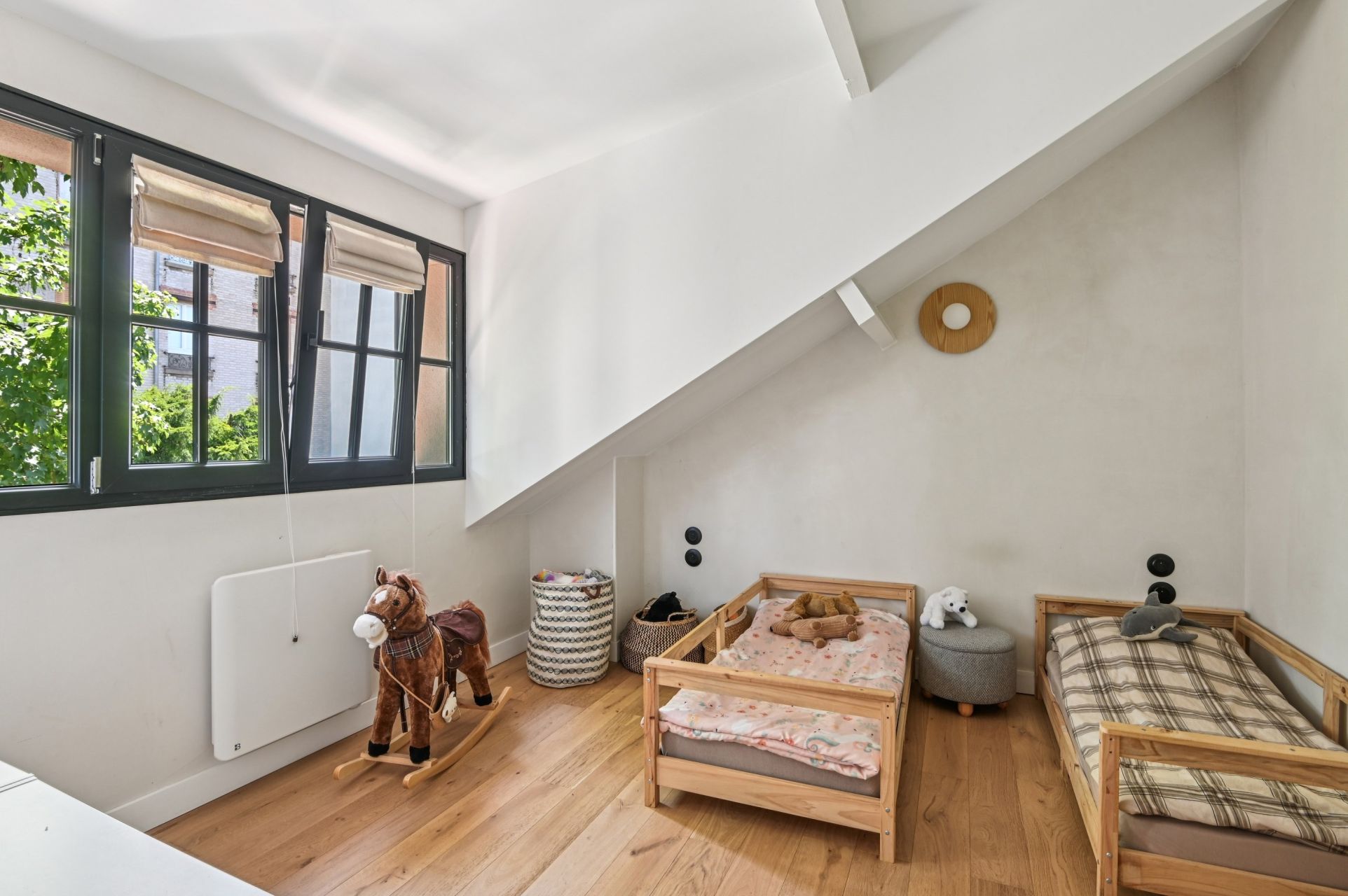 luxury house 6 Rooms for sale on COLOMBES (92700)