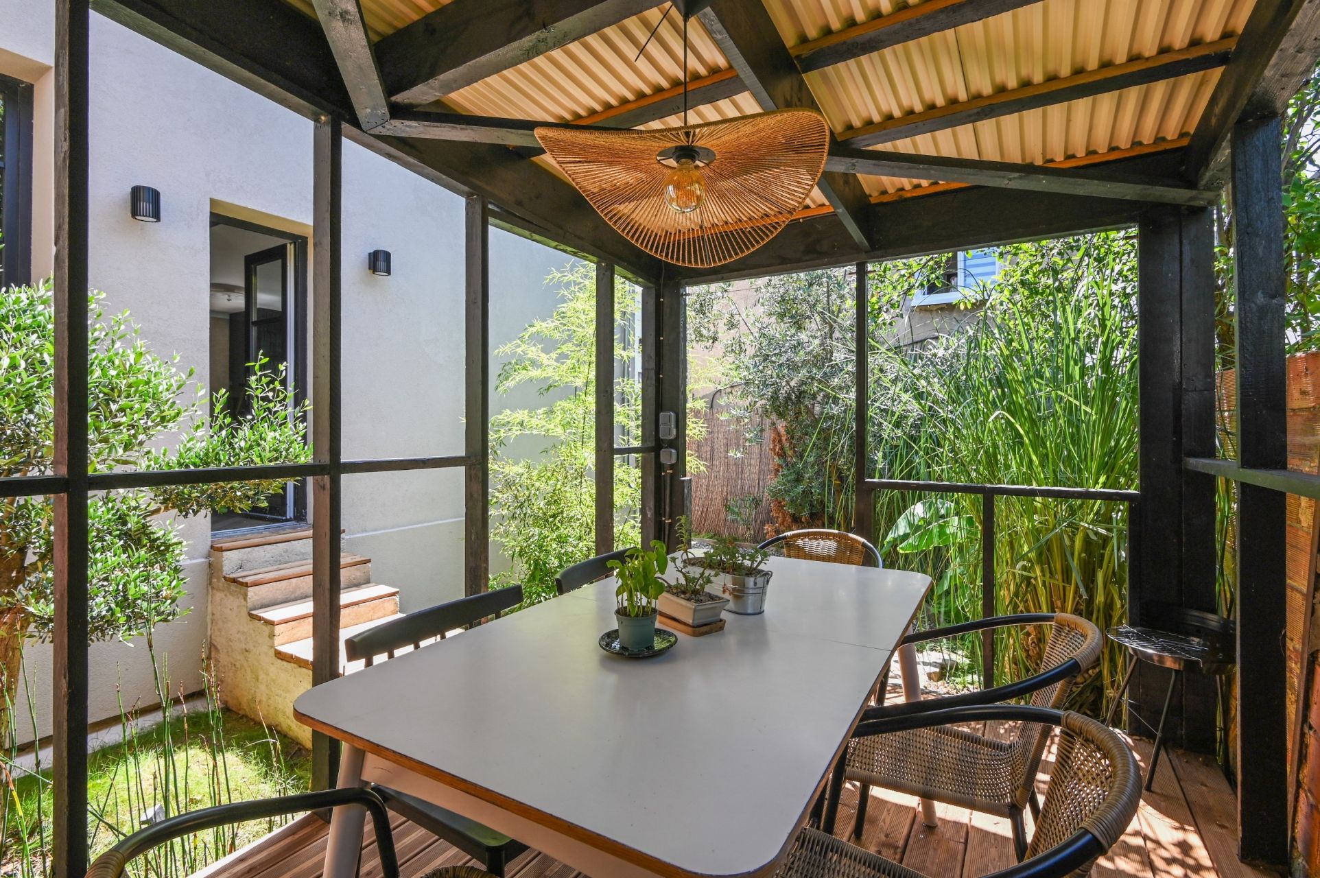 luxury house 6 Rooms for sale on COLOMBES (92700)