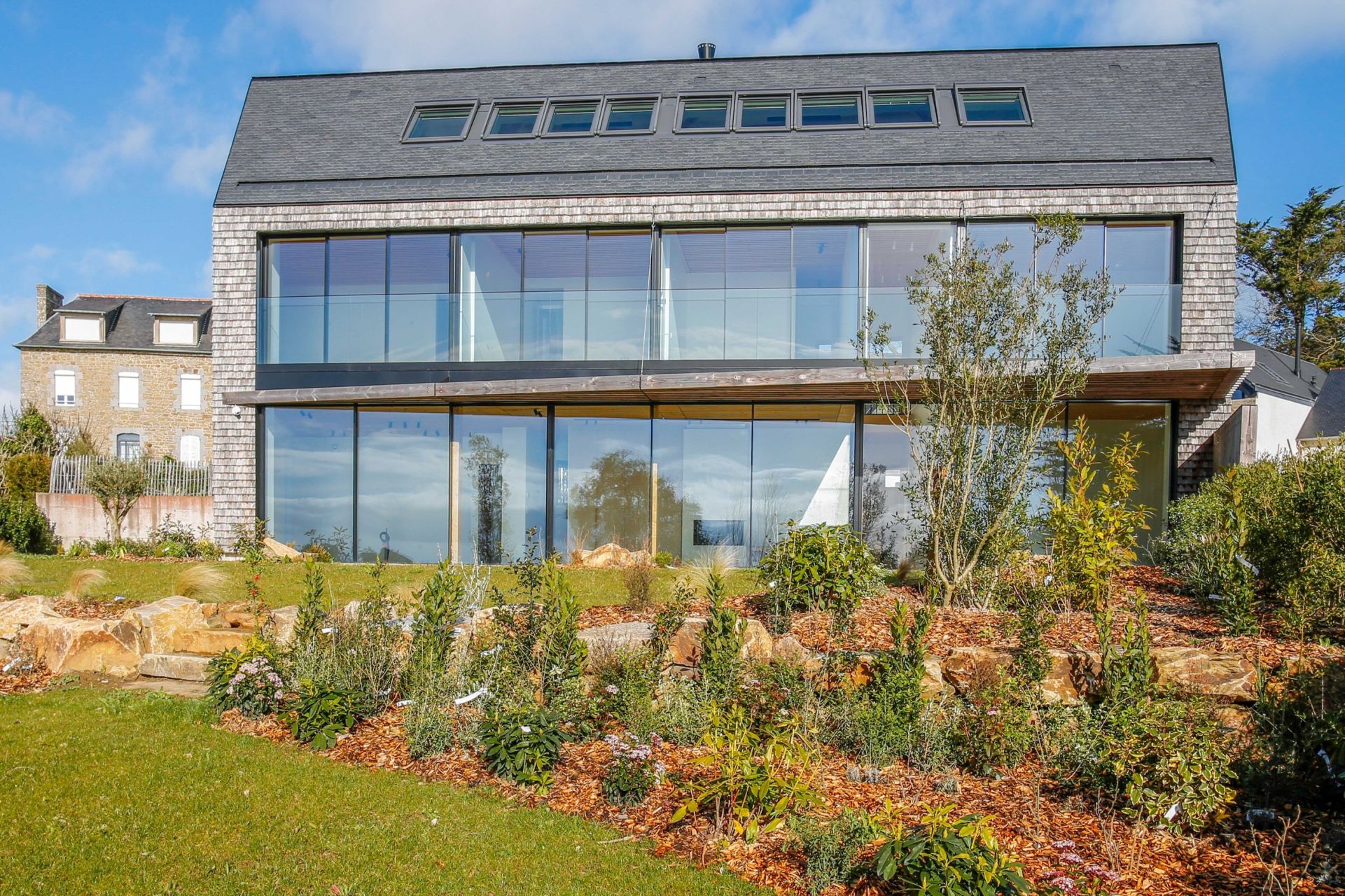 luxury house 10 Rooms for sale on CANCALE (35260)