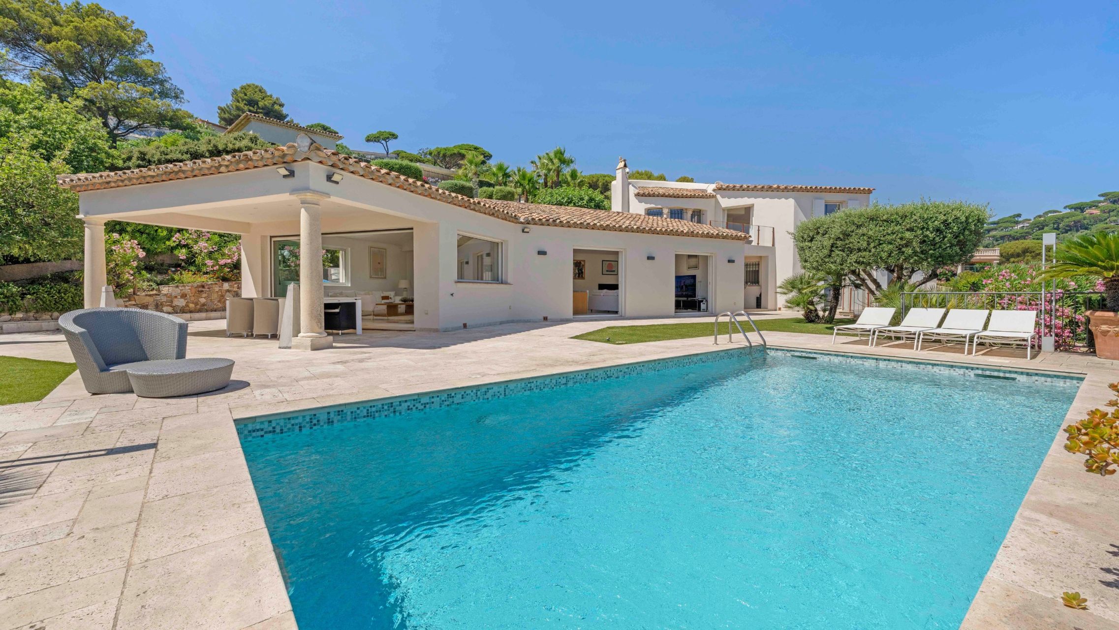 villa de luxe 11 Pièces en vente sur STE MAXIME (83120)
