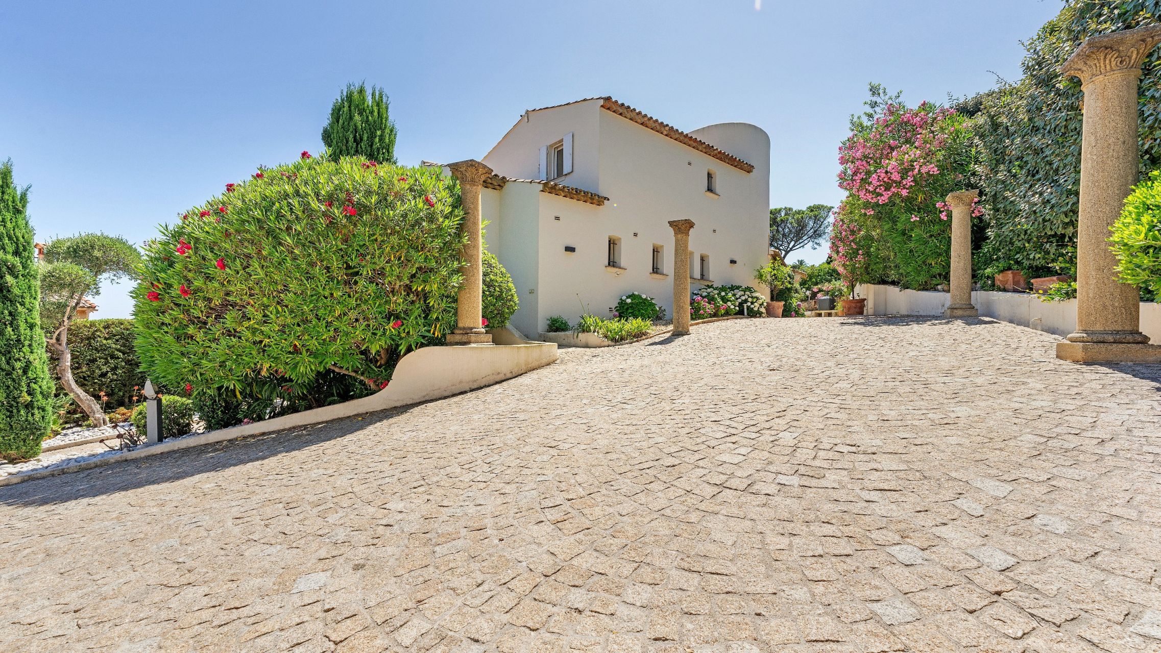 villa de luxe 11 Pièces en vente sur STE MAXIME (83120)