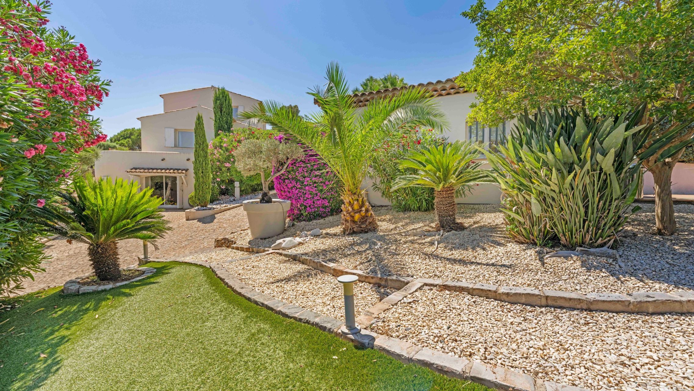 villa de luxe 11 Pièces en vente sur STE MAXIME (83120)