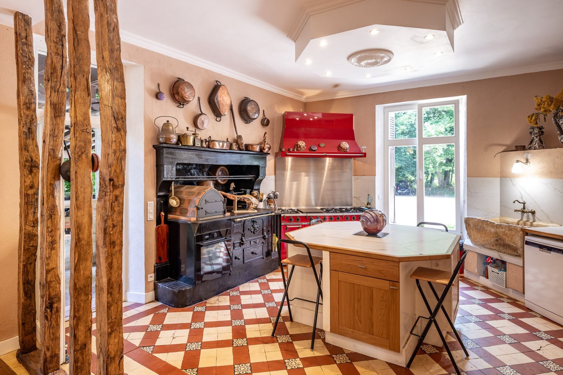 château 14 Pièces en vente sur BRANTOME (24310)
