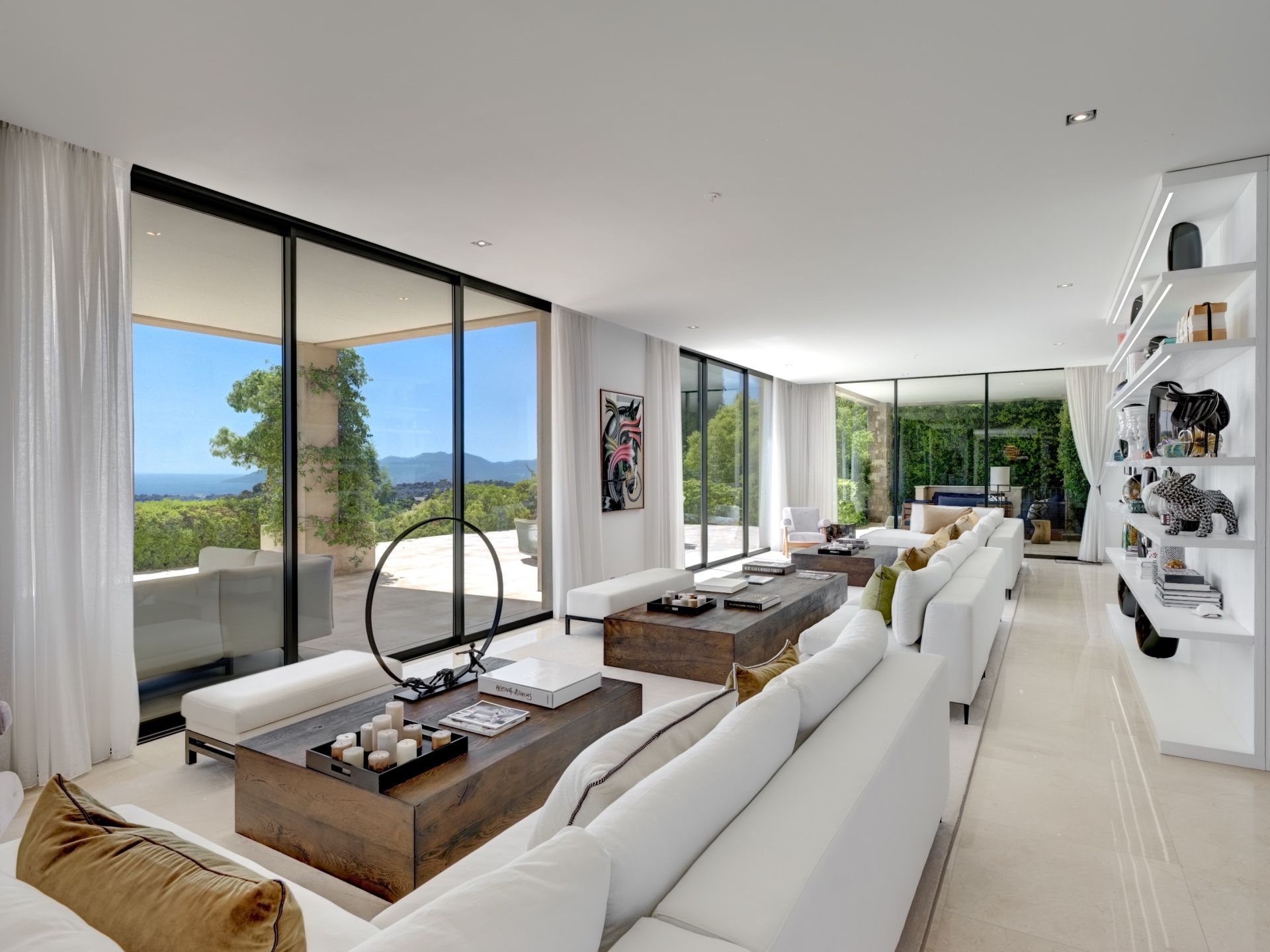 luxury villa 17 Rooms for sale on MOUGINS (06250)