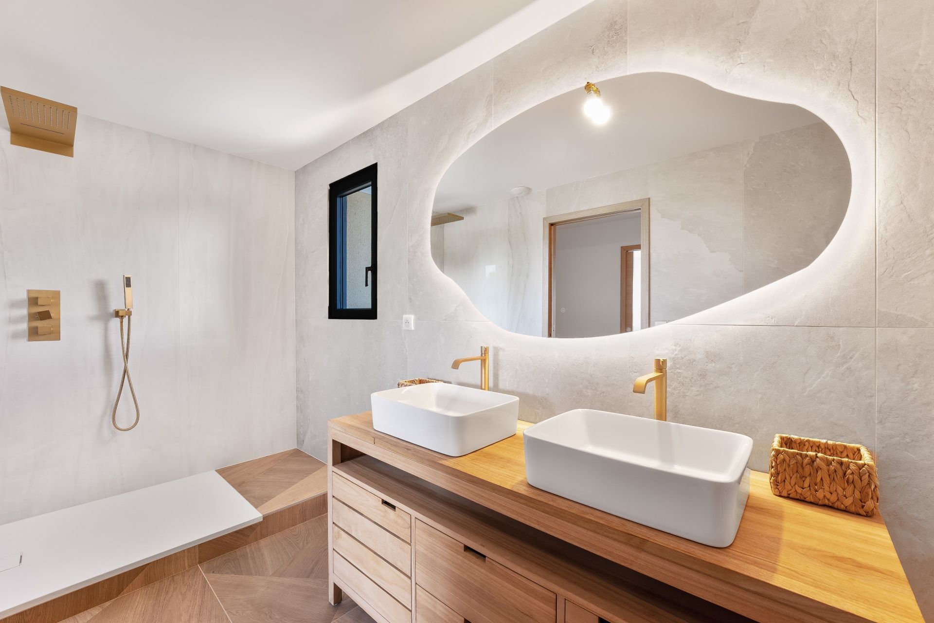 maison de luxe 6 Pièces en vente sur MESSERY (74140)