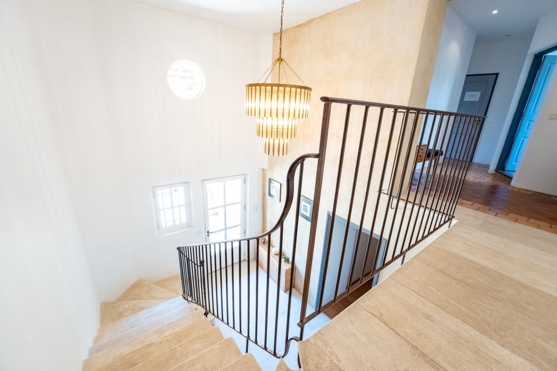 mas 14 Rooms for sale on ST ETIENNE DU GRES (13103)