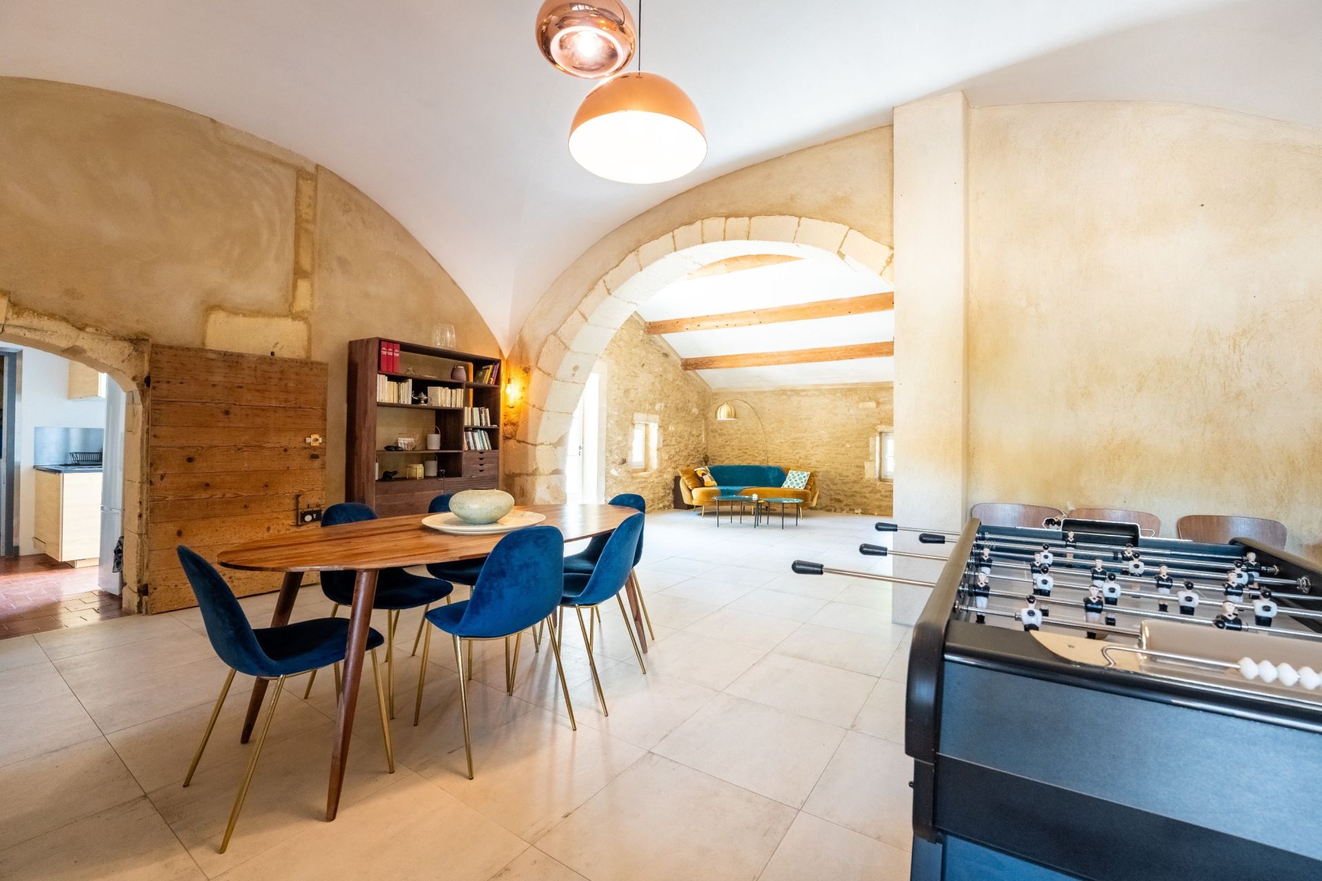 mas 14 Rooms for sale on ST ETIENNE DU GRES (13103)