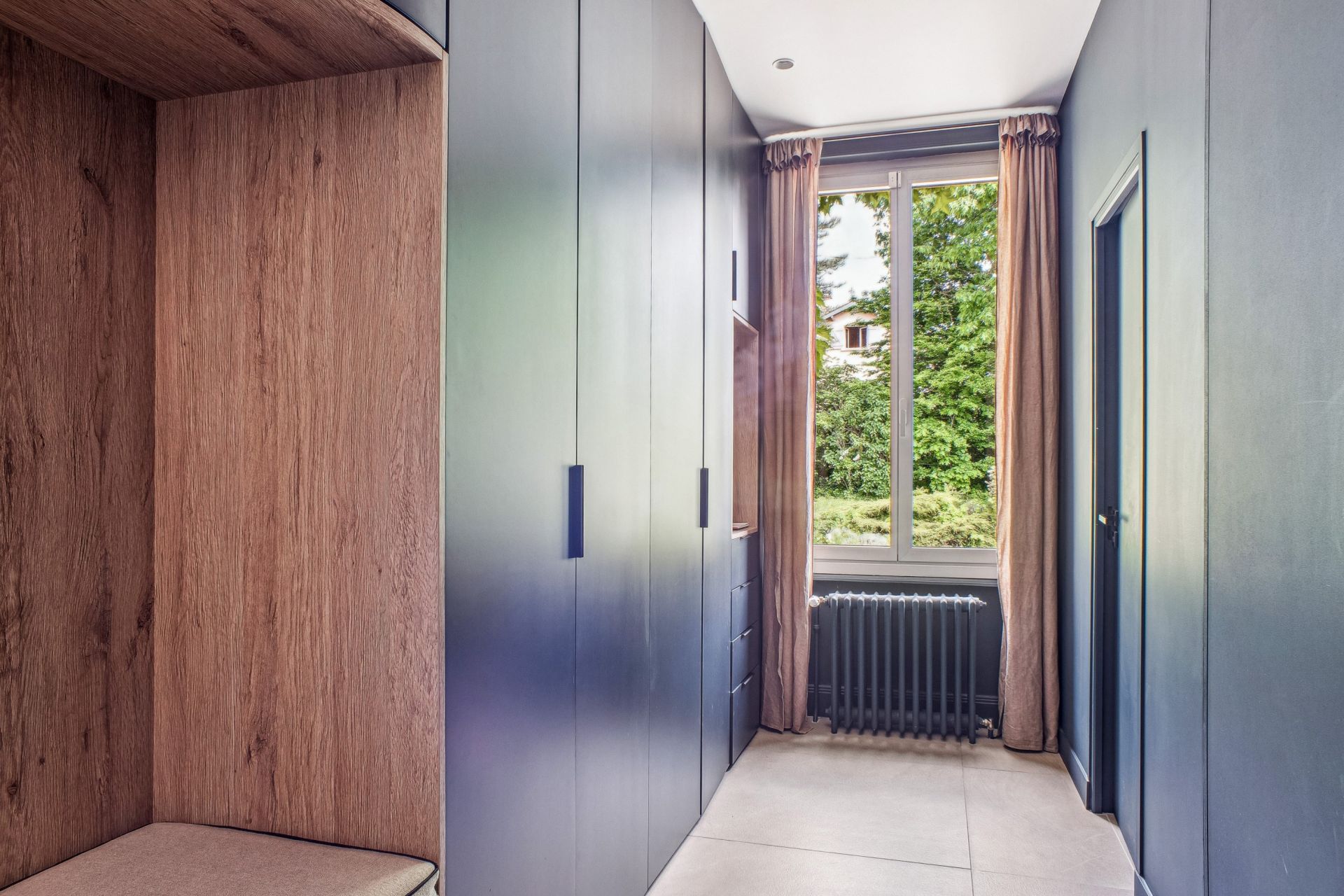 luxury house 8 Rooms for sale on ECULLY (69130)