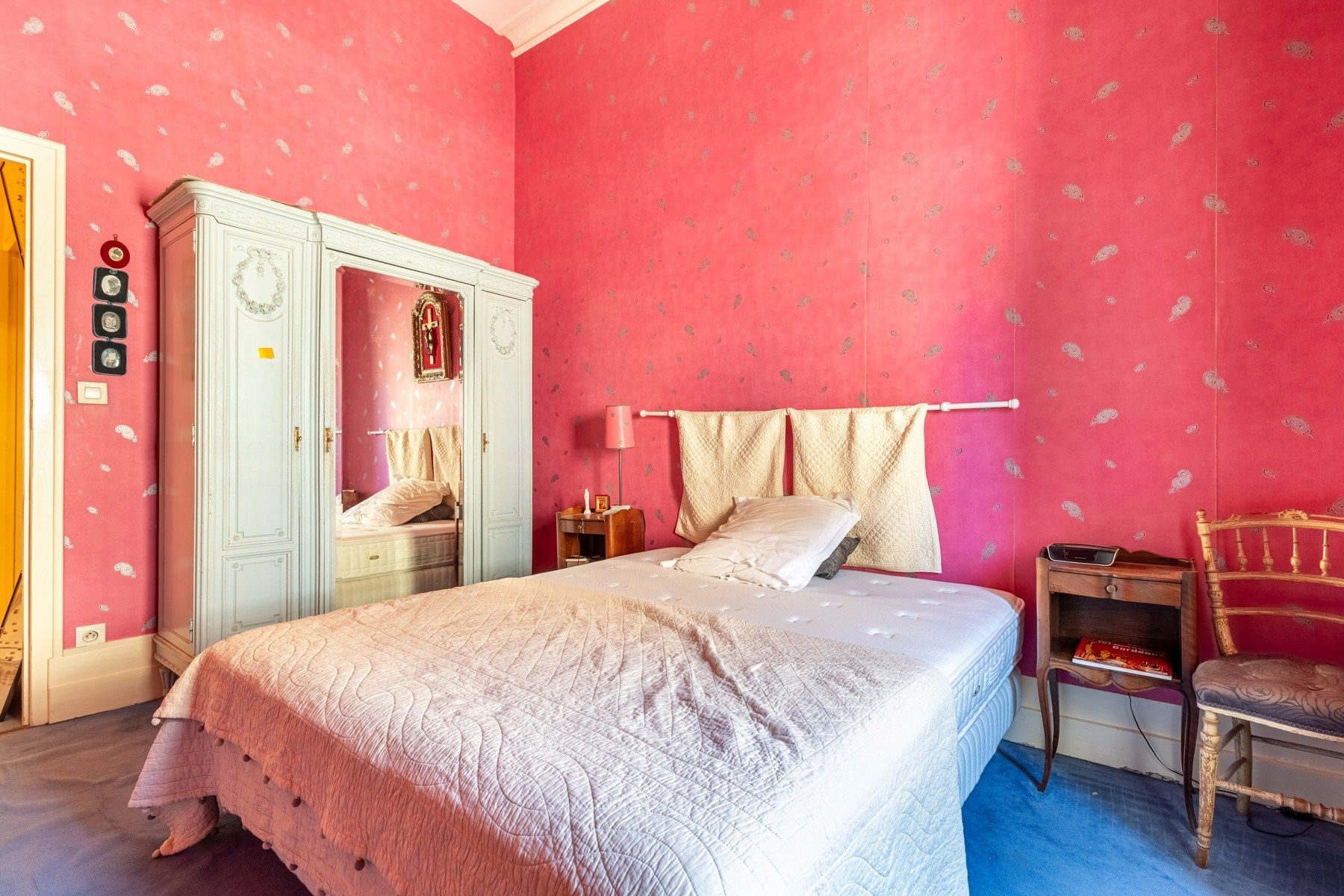 luxury apartment 4 Rooms for sale on BORDEAUX (33000)