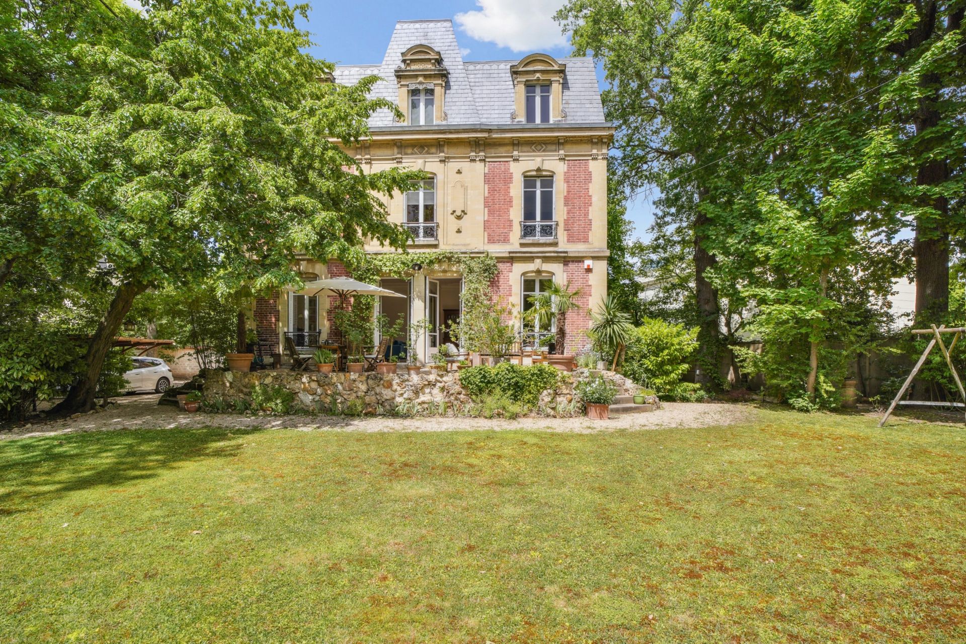 maison de luxe 8 Pièces en vente sur LE VESINET (78110)