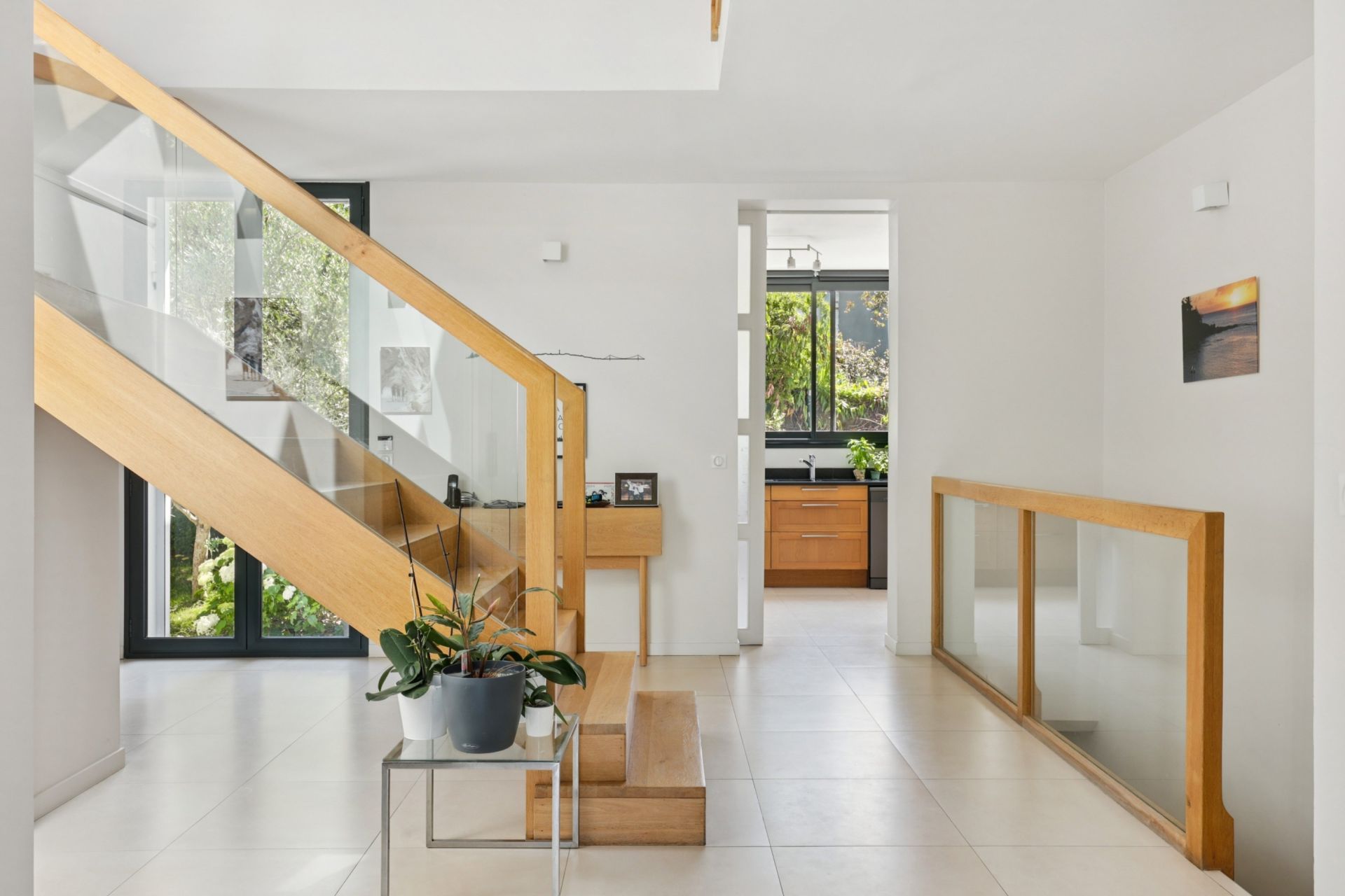 luxury house 9 Rooms for sale on ST CLOUD (92210)