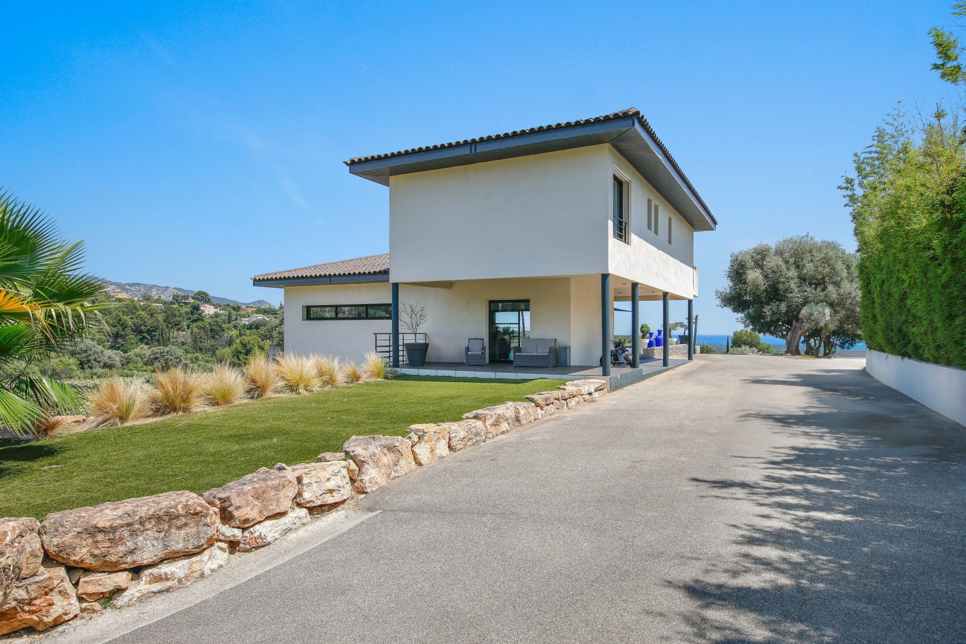 maison de luxe 8 Pièces en vente sur OLLIOULES (83190)