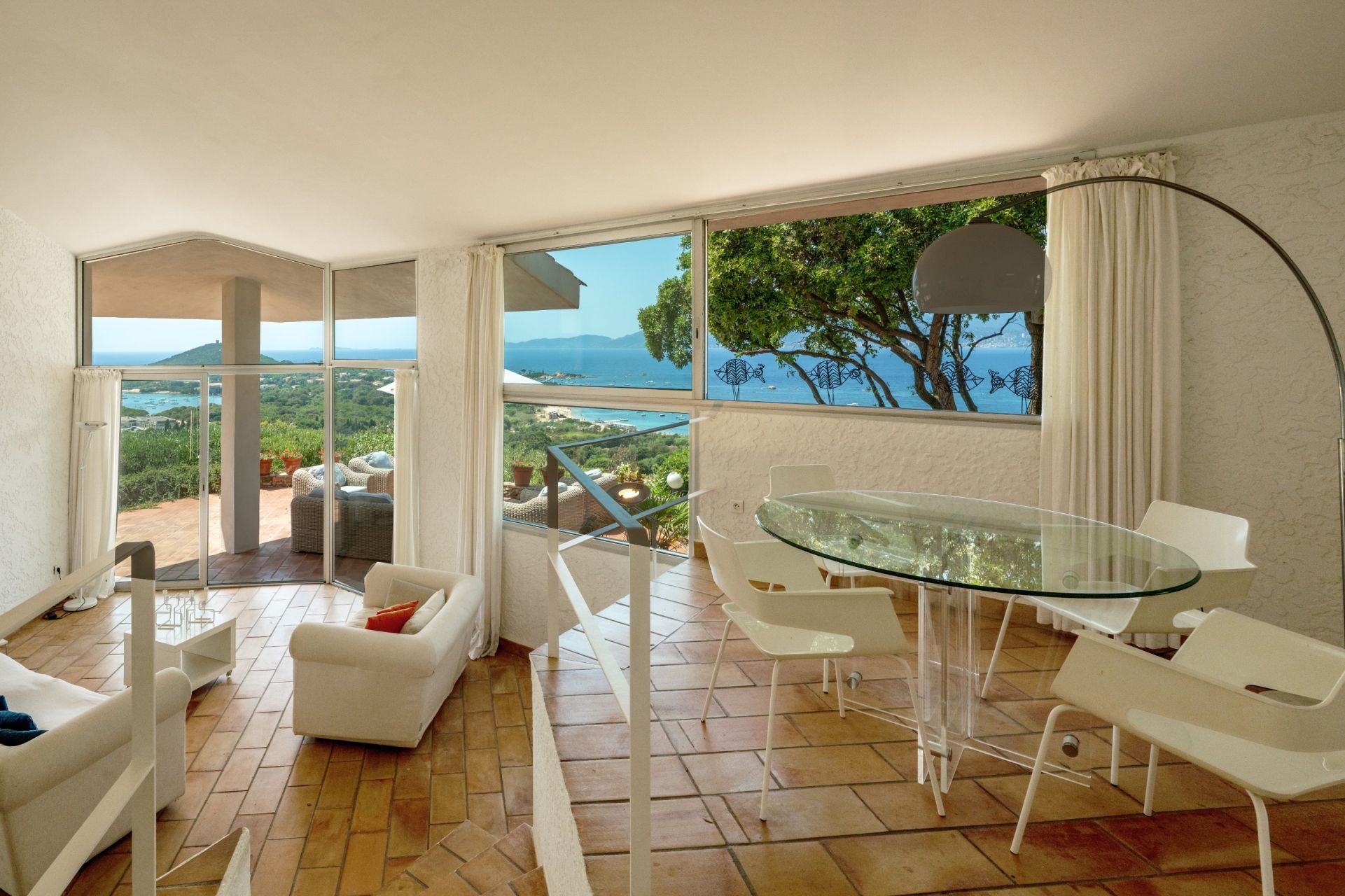 luxury villa 10 Rooms for sale on PIETROSELLA (20166)