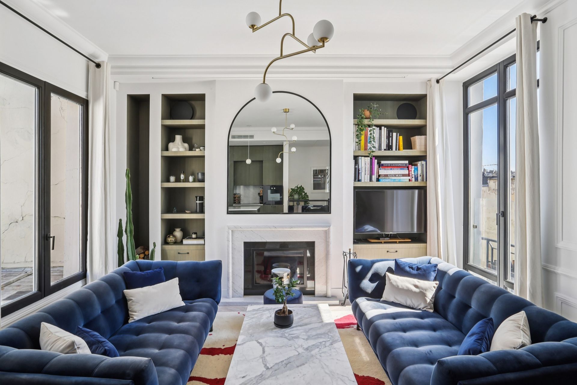 luxury apartment 2 Rooms for sale on PARIS (75001)